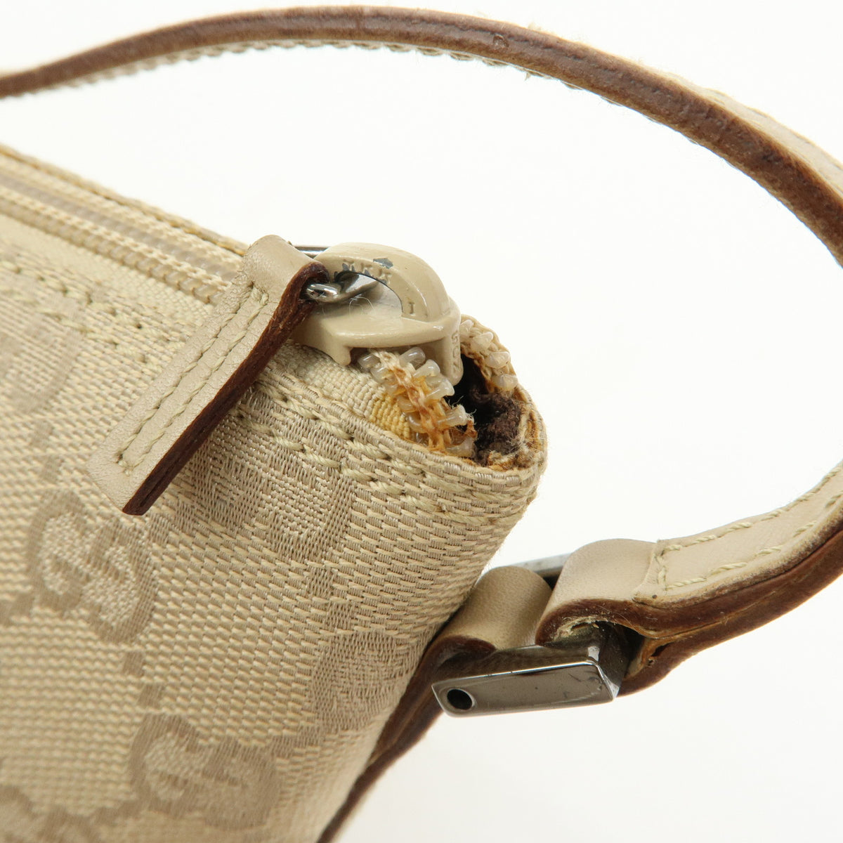 GUCCI Boat Bag GG Canvas Hand Bag Accessory Pouch Beige 07198