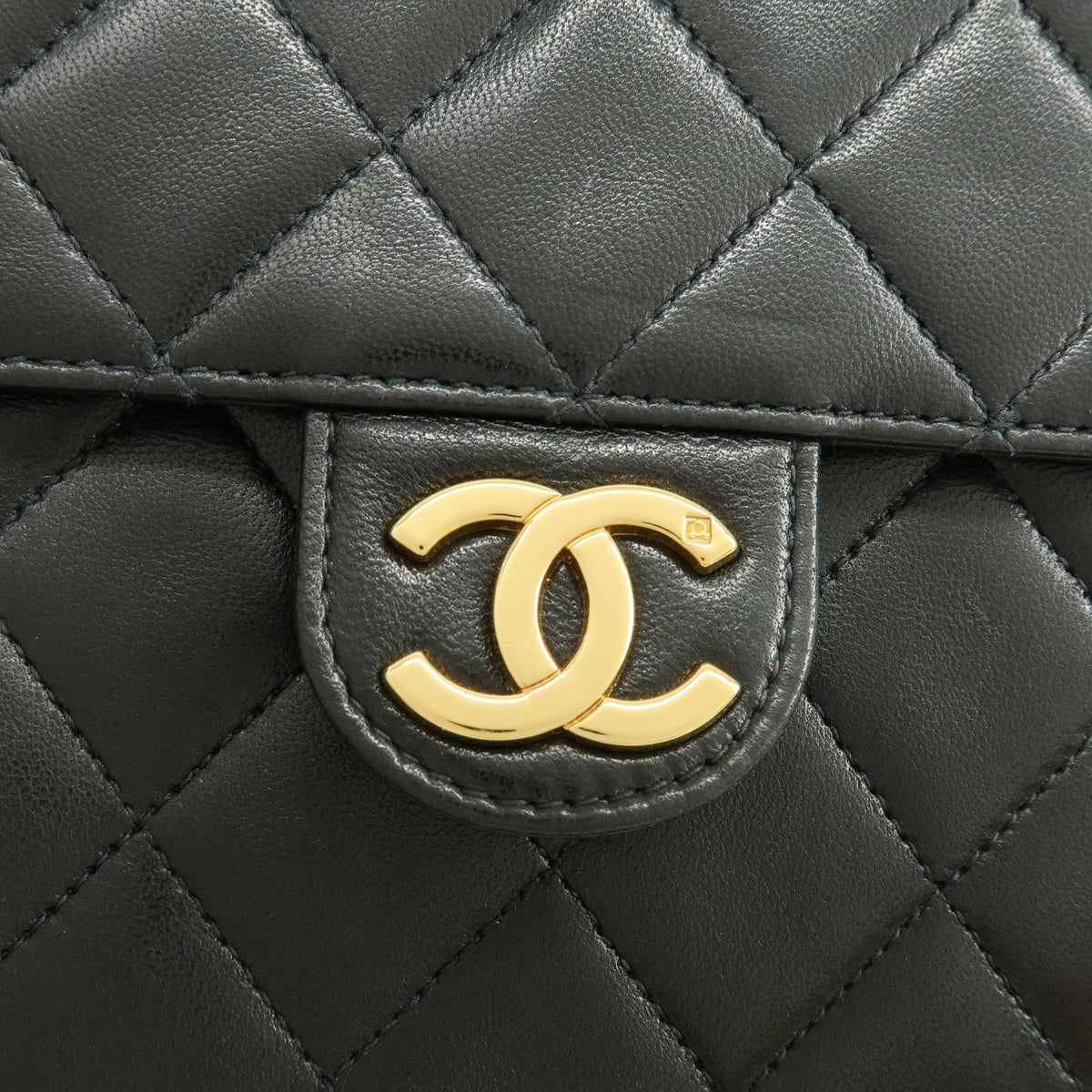 CHANEL Matelasse Lamb Skin Chain Shoulder Bag Black Gold