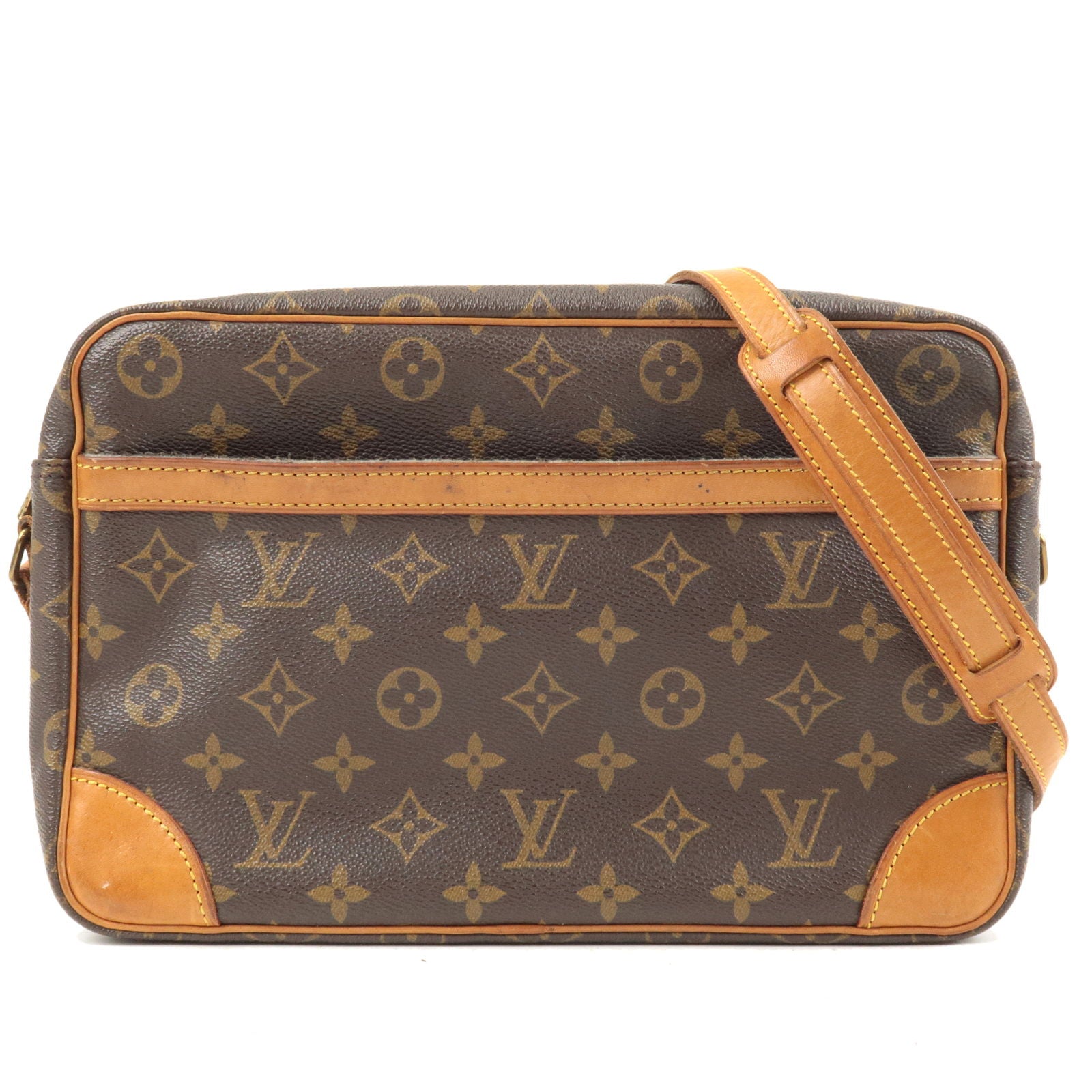 Louis Vuitton Trocadero 30 Crossbody Bag - Farfetch