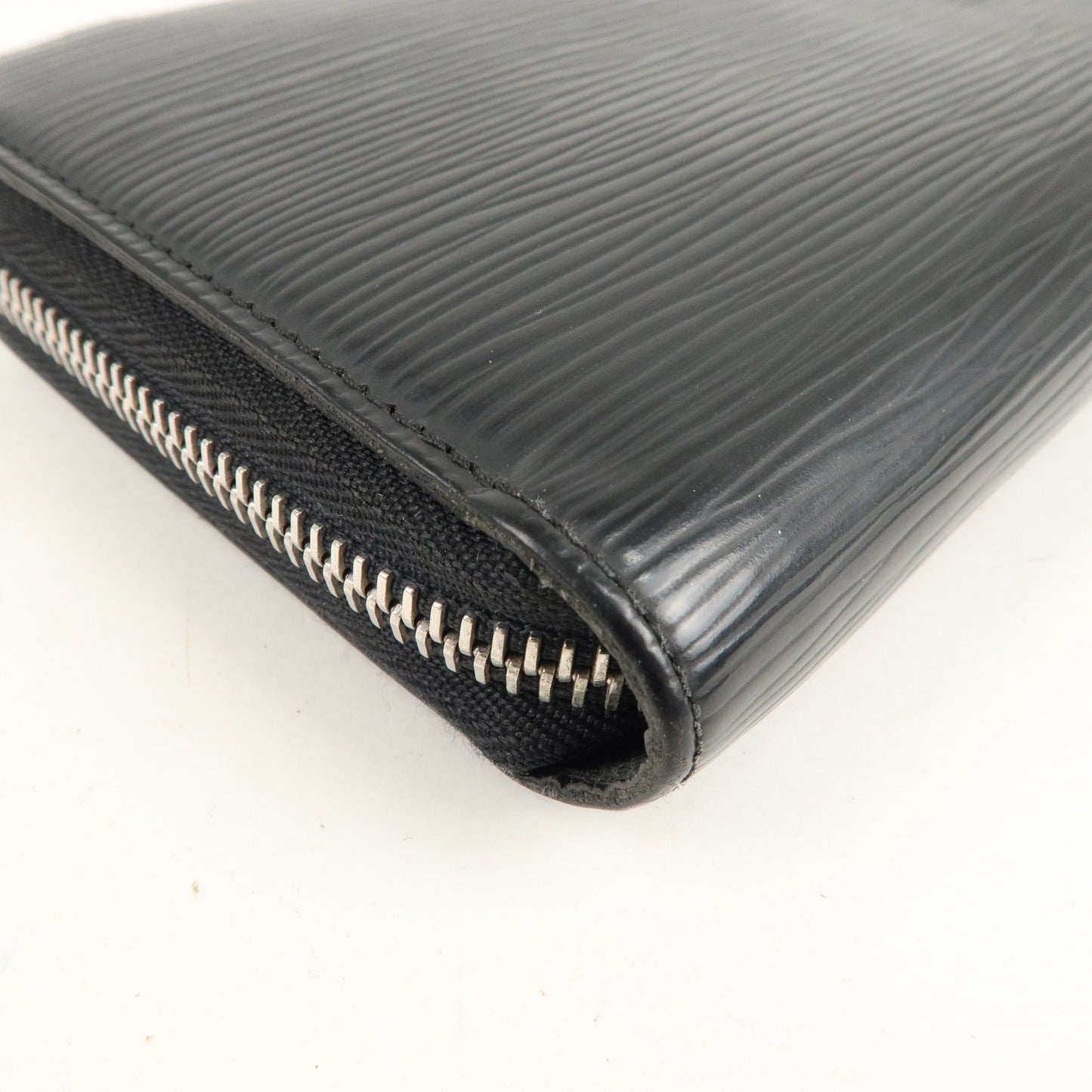 Louis Vuitton Epi Zippy Wallet Zip Round Long Wallet Black M60072