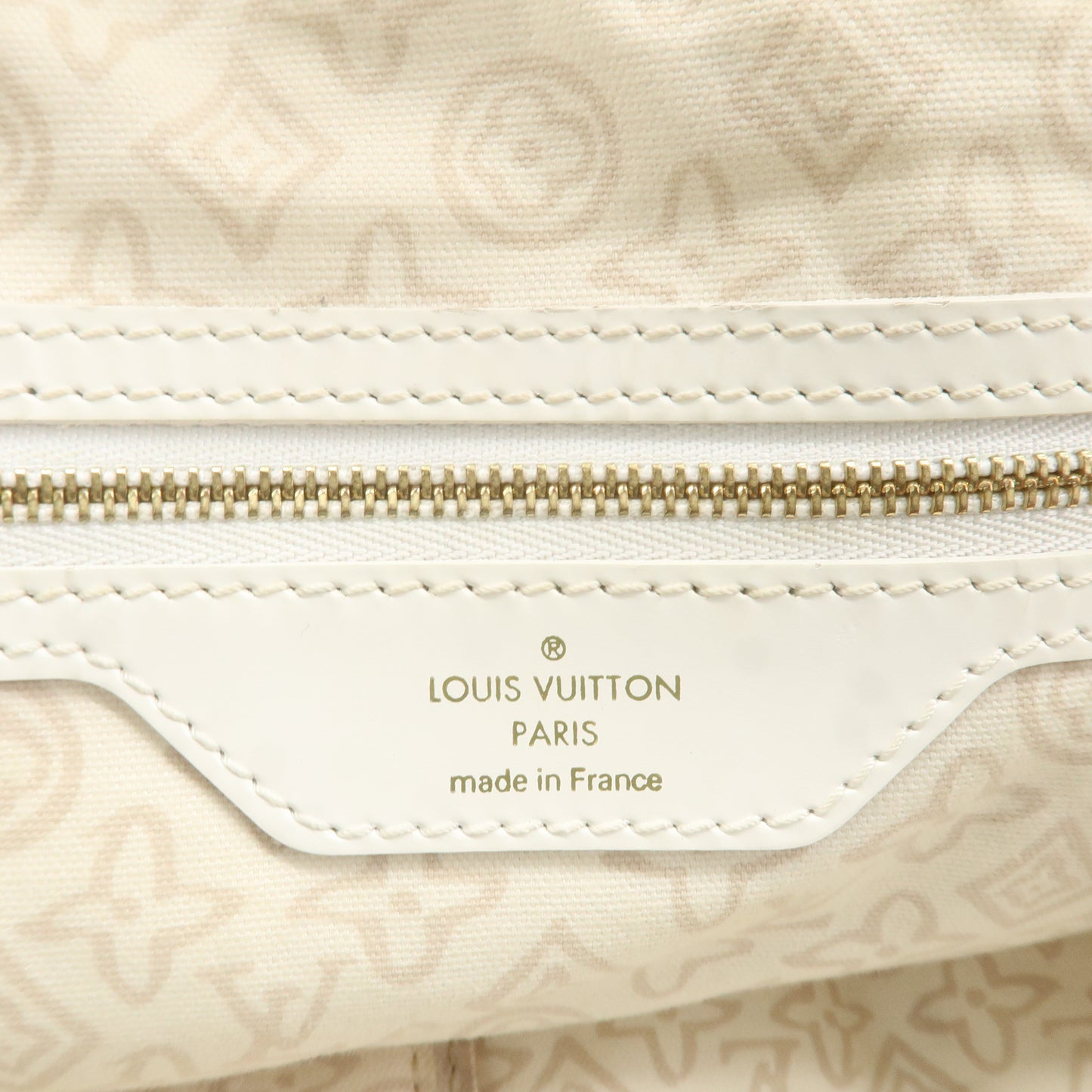 Louis Vuitton Cruise Line Tishenne PM Tote Bag Sable M95674