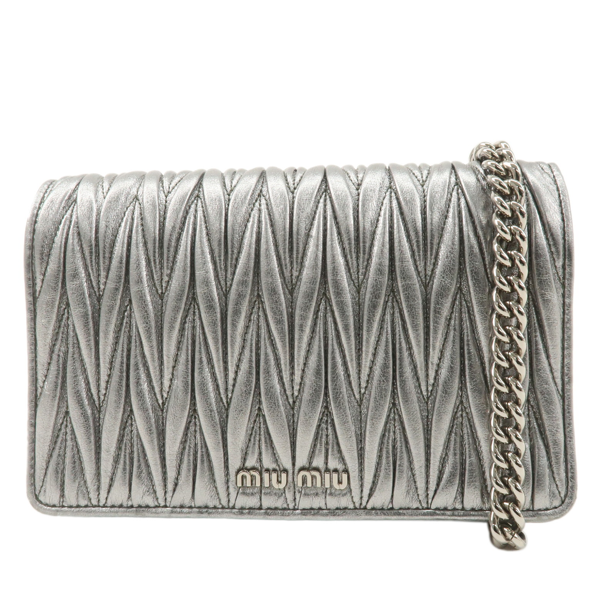 miu miu クラッチバッグ グレー ゴールド金具⭐︎ miu miu クラッチ miu miu クラッチバッグ グレー ゴールド金具⭐︎ miu miu クラッチ