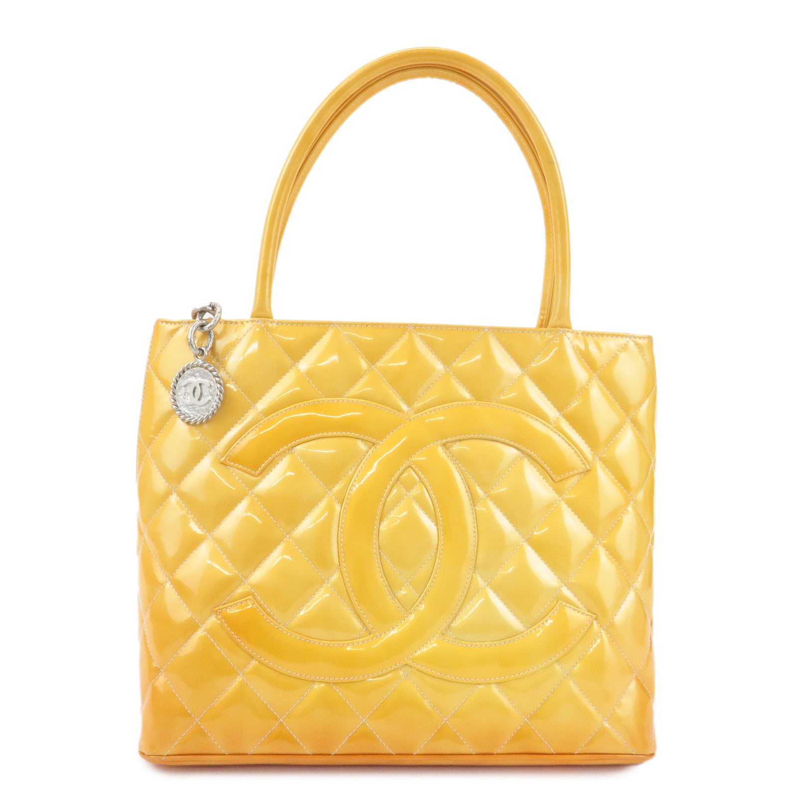 CHANEL-Matelasse-Patent-Leather-Medalion-Tote-Bag-Yellow-A01804