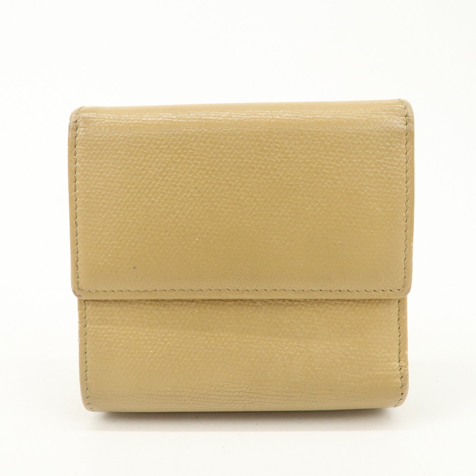 CHANEL Leather COCO Botton W Hook Wallet Beige Used