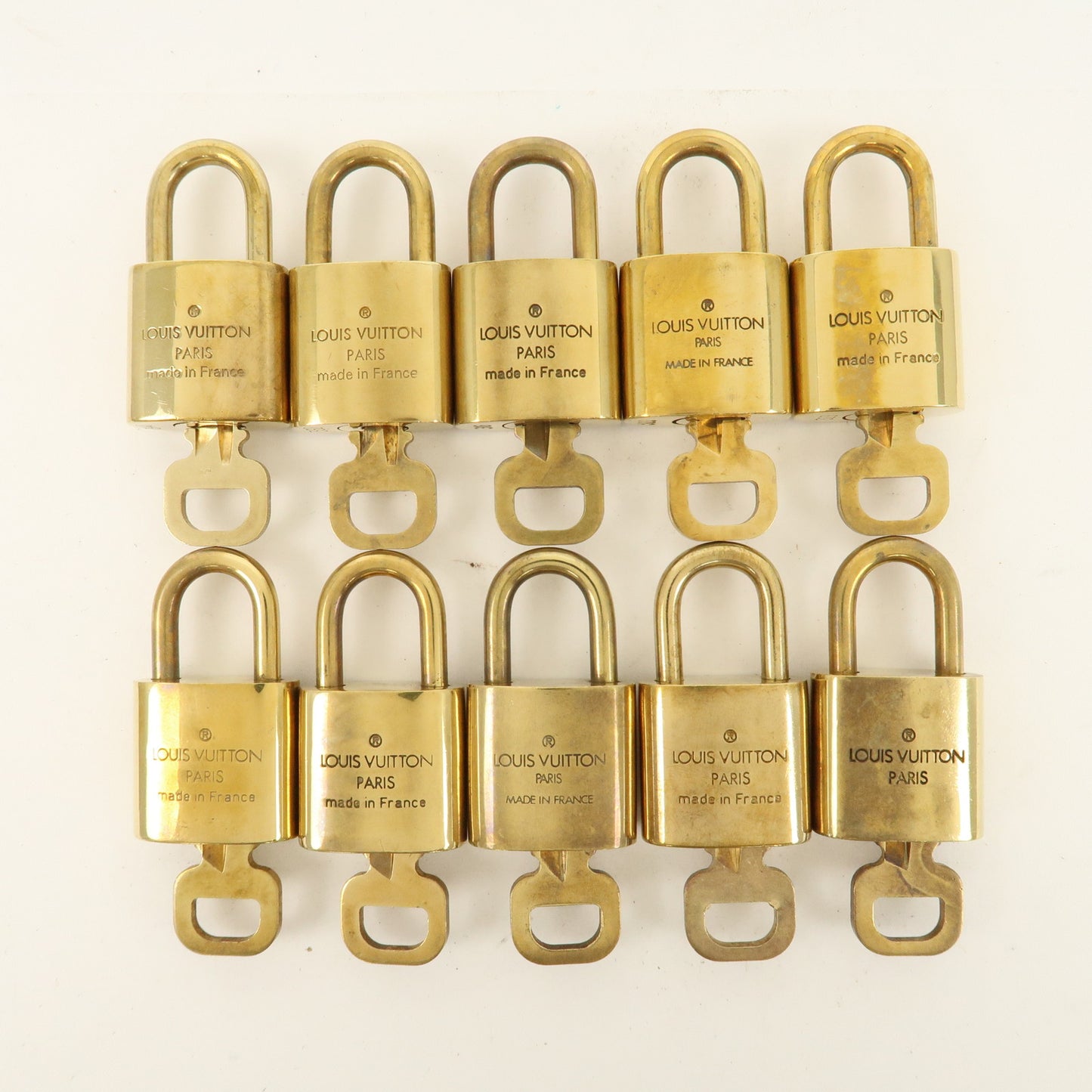 Louis Vuitton Set of 10 Lock & Key Cadena Key Lock Gold