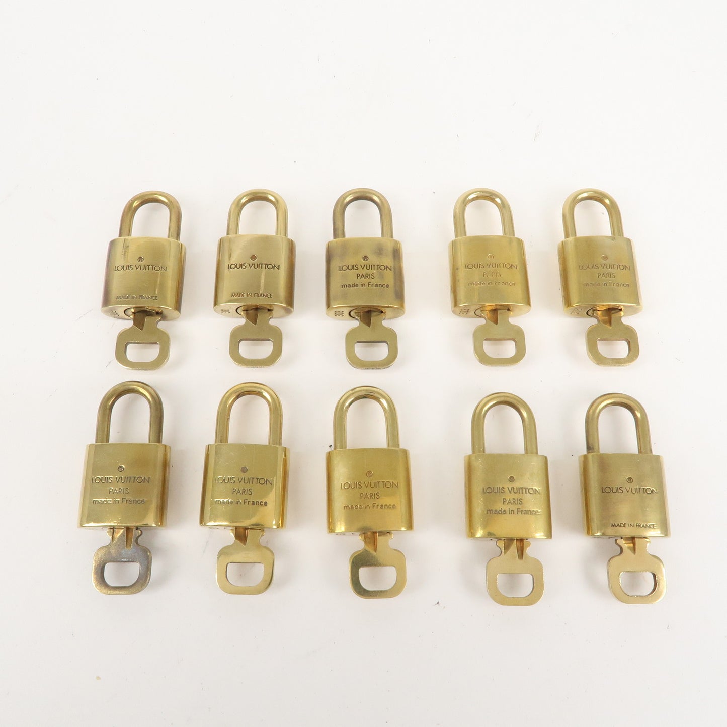 Louis Vuitton Set of 10 Lock & Key Cadena Key Lock Gold