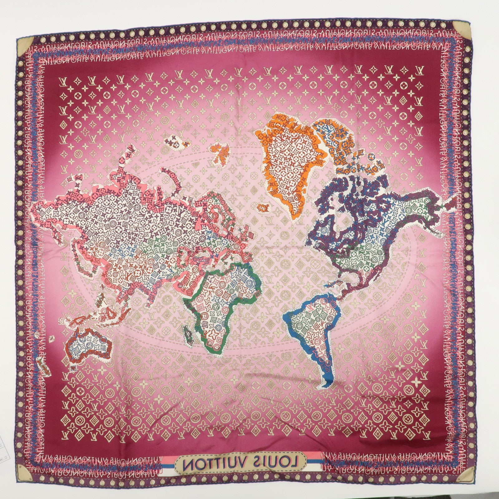 Louis Vuitton Monogram Carre World Map Silk Scarf 90×90