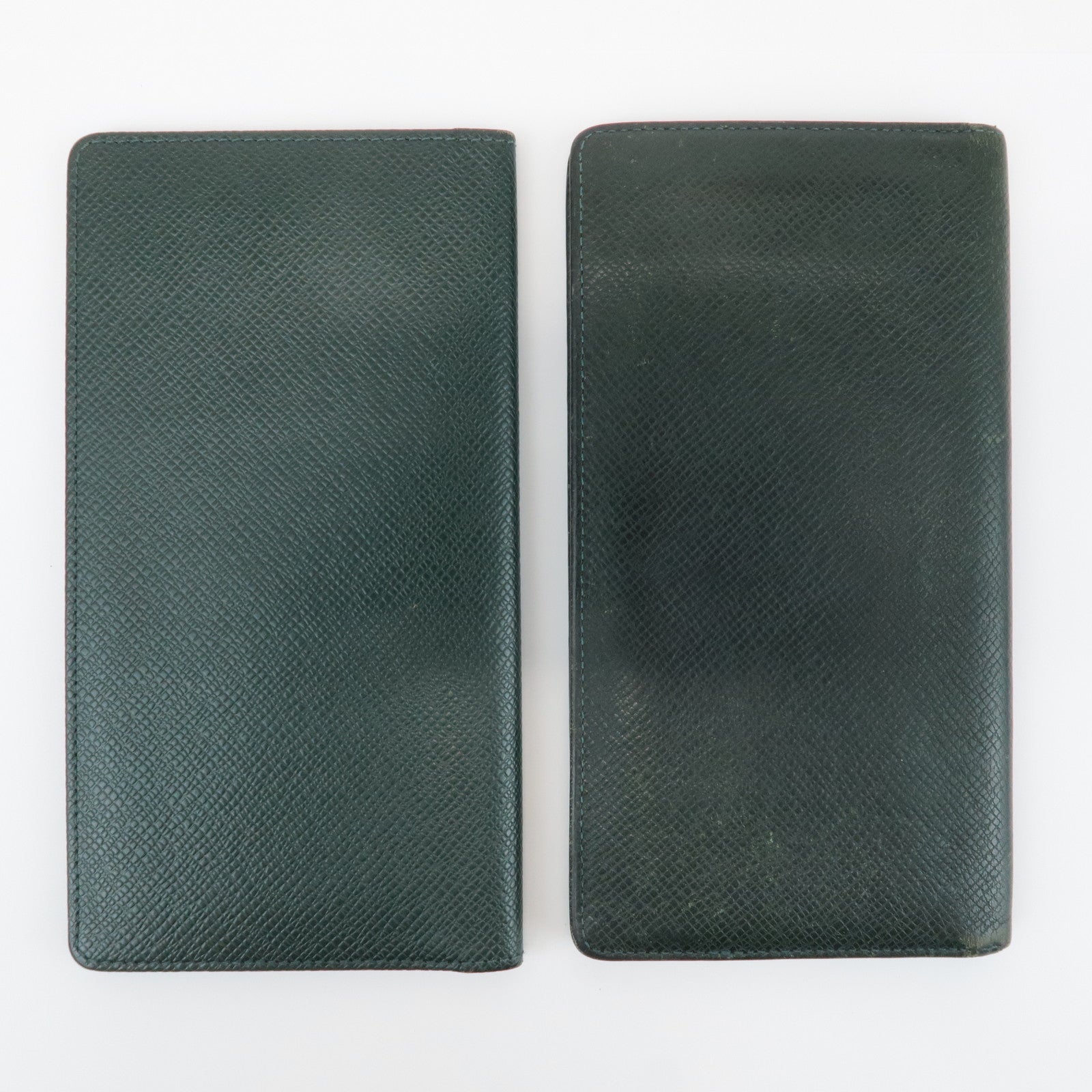 Louis Vuitton Set of 2 Taiga Long Wallet Epicea M30394