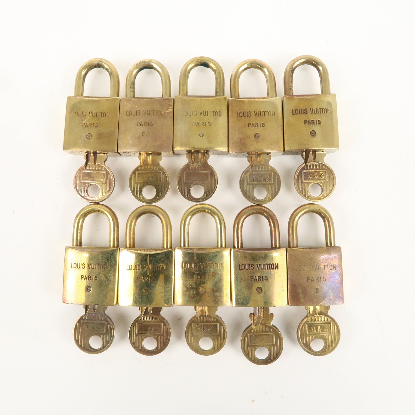 Louis Vuitton Set of 10 Lock & Key Cadena Key Lock Gold