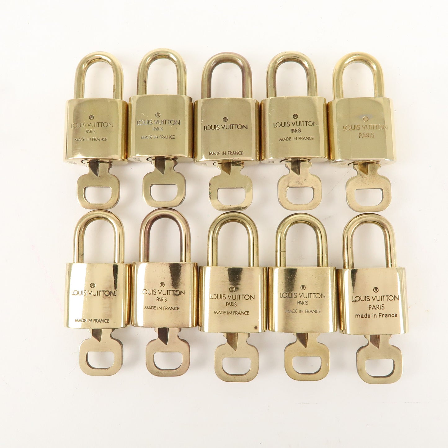 Louis Vuitton Set of 10 Lock & Key Cadena Key Lock Gold