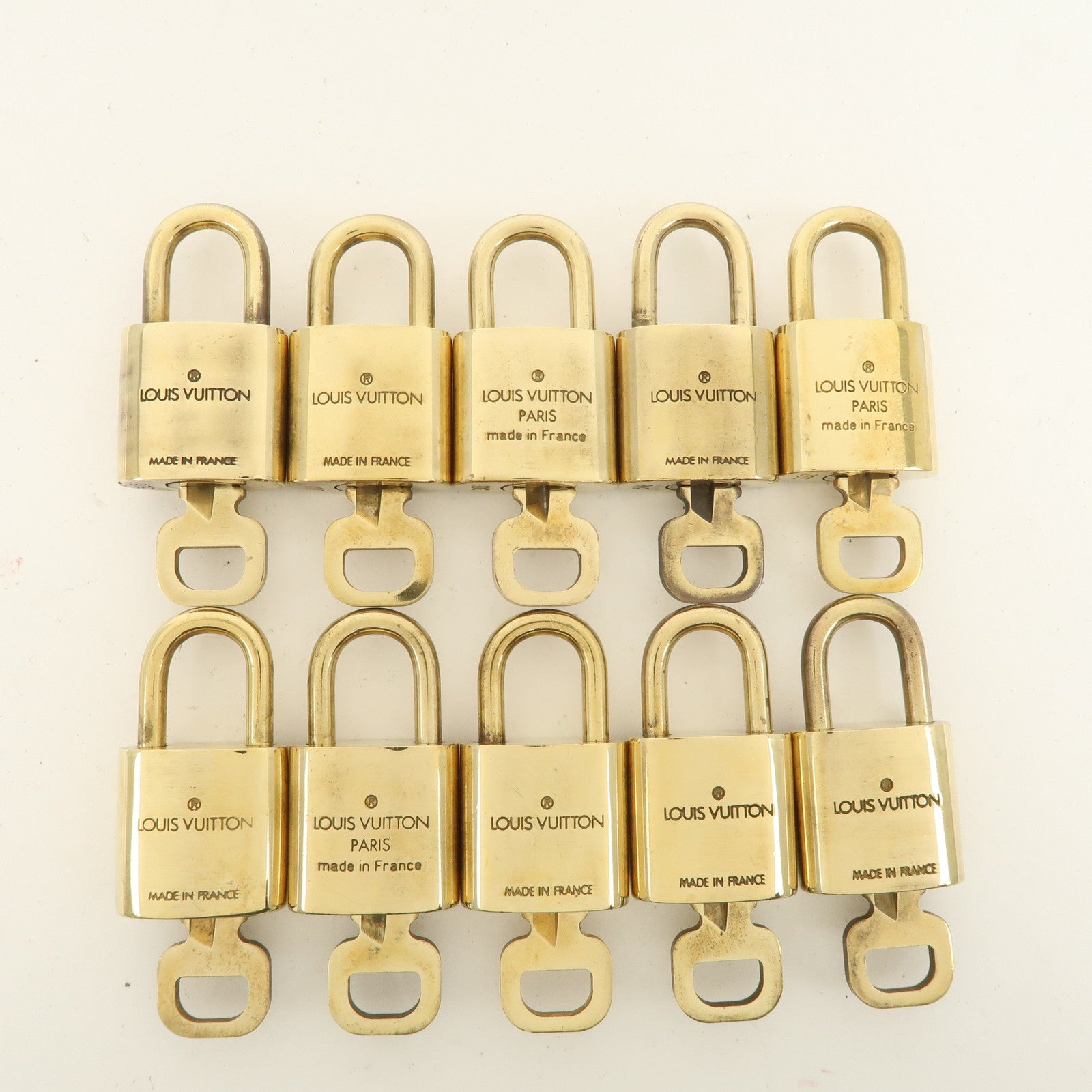 Louis Vuitton Set of 10 Lock & Key Cadena Key Lock Metal Gold Used