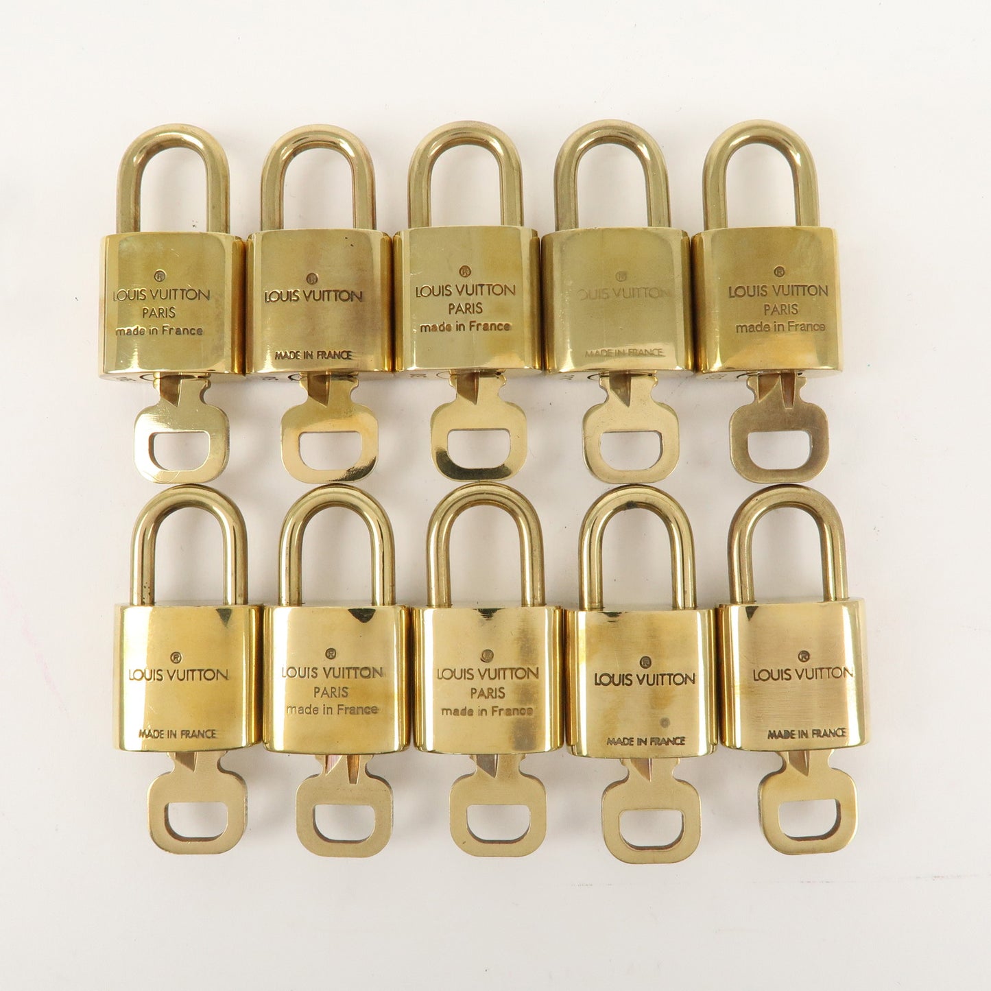 Louis Vuitton Set of 10 Lock & Key Cadena Key Lock Gold