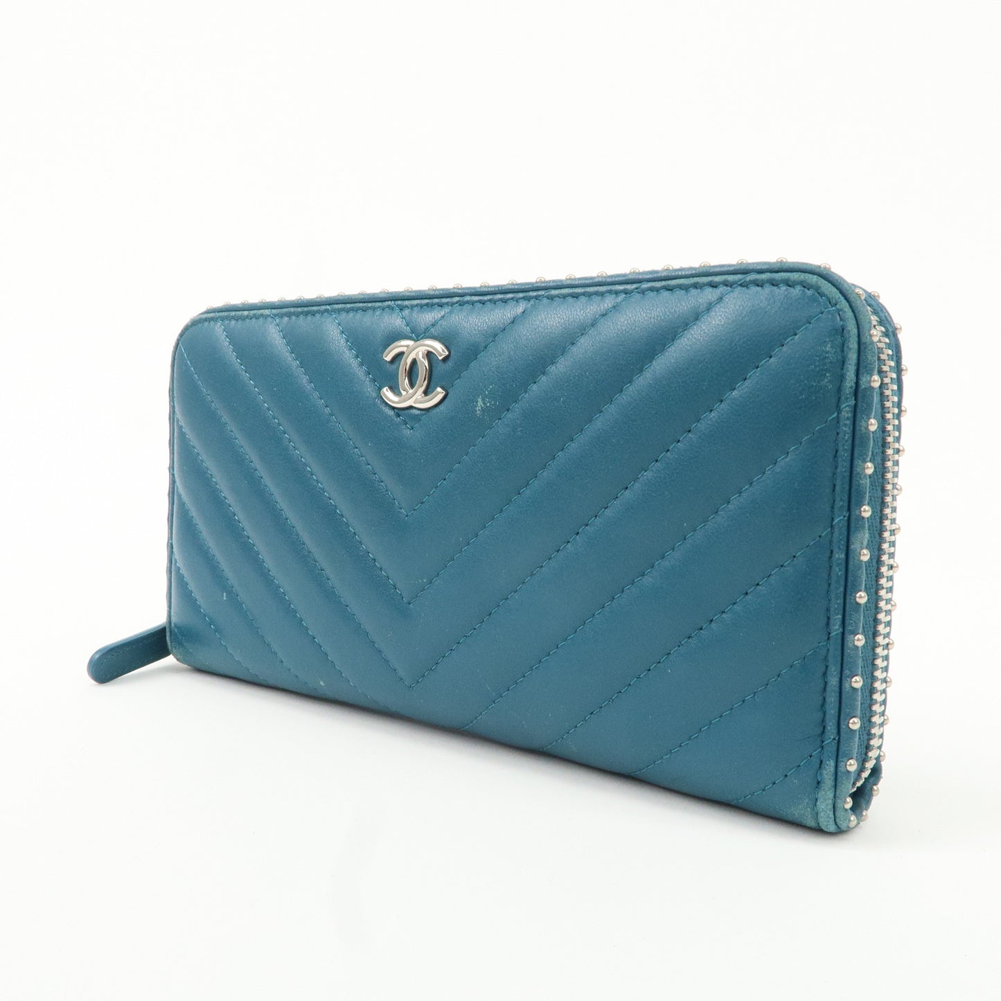 CHANEL V Stich Lamb Skin Coco Mark Studs Long Wallet Blue A50097