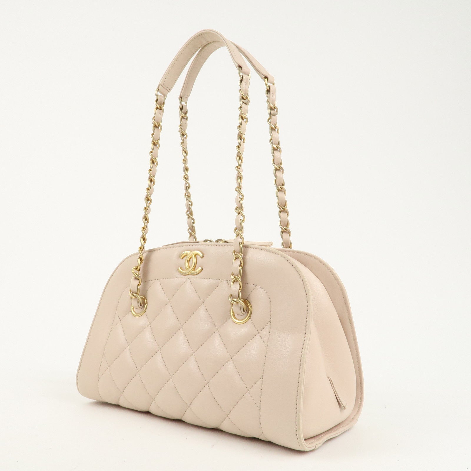 CHANEL Matelasse Lamb Skin Chain Shoulder Bag Pink Beige