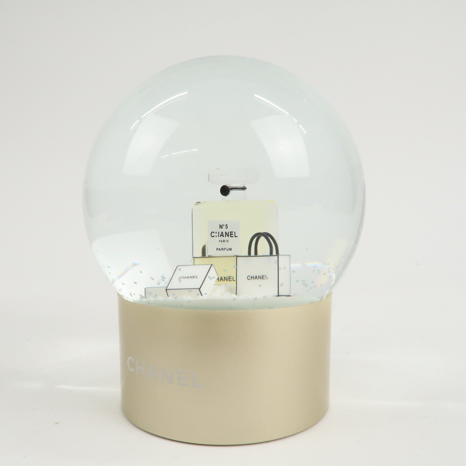 CHANEL No.5 Glass Snow Globe Snow Dome 2015 Novelty White Gold Used