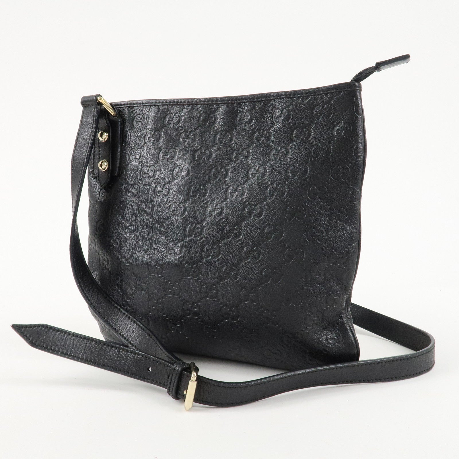 GUCCI Guccissima Guccissima Leather Shoulder Bag Black 239347