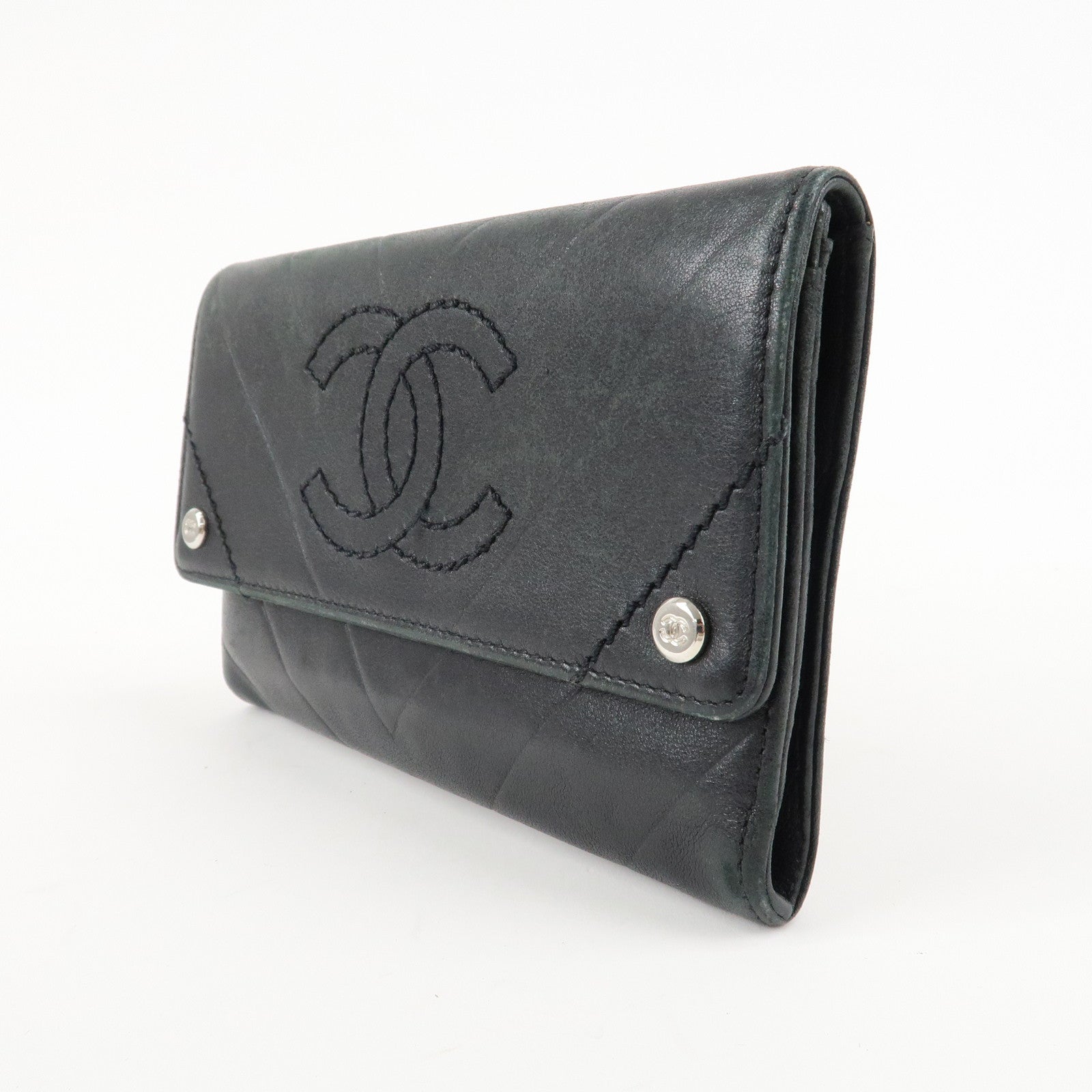 CHANEL V Stitch Lamb Skin Coco Mark Bi-fold Wallet Black Used