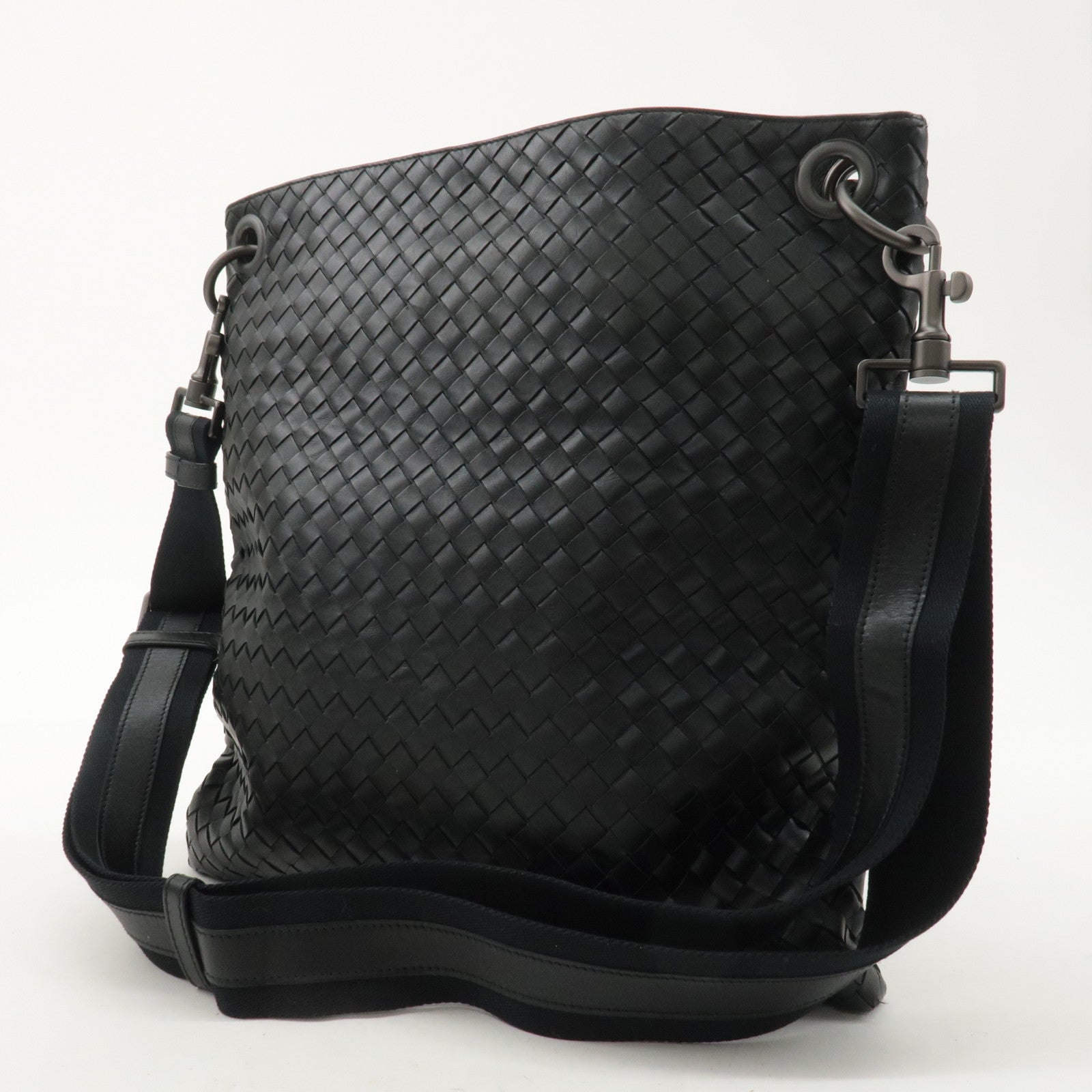 BOTTEGA VENETA Intrecciato Leather Shoulder Bag Black 161623