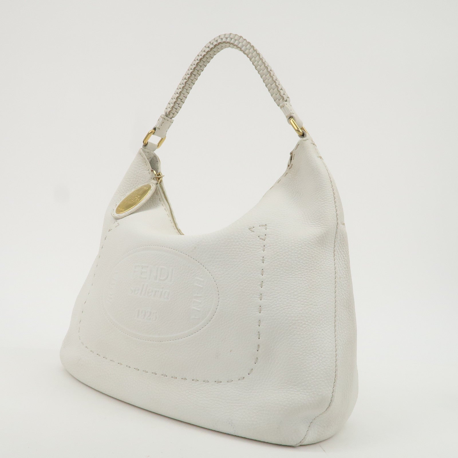 FENDI Selleria Leather Shoulder Bag White Gold Hardware 8BR648