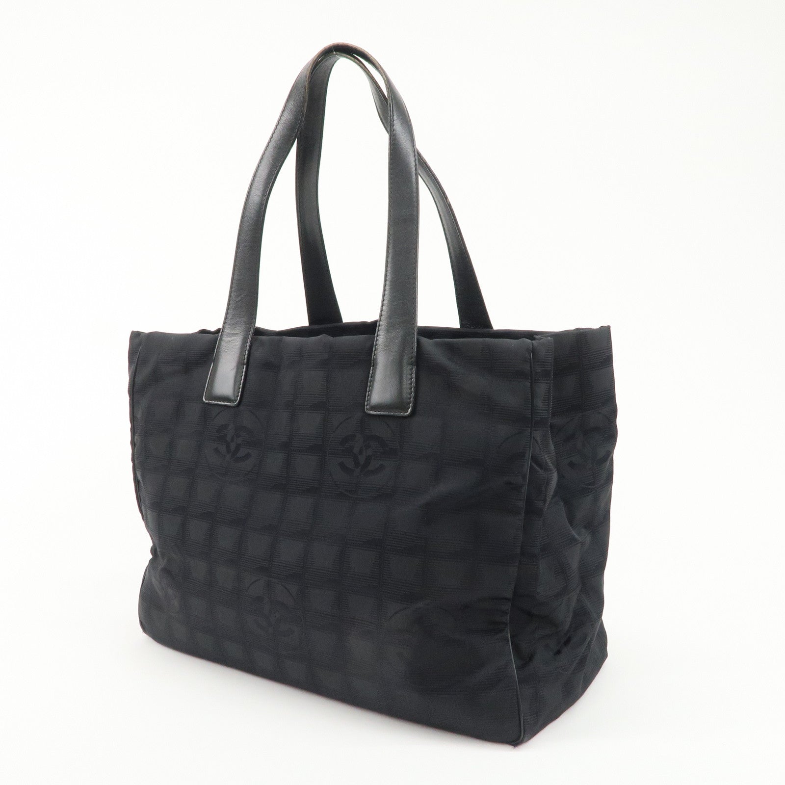 CHANEL New Travel Line Nylon Jacquard Leather Tote Bag A15991 Used