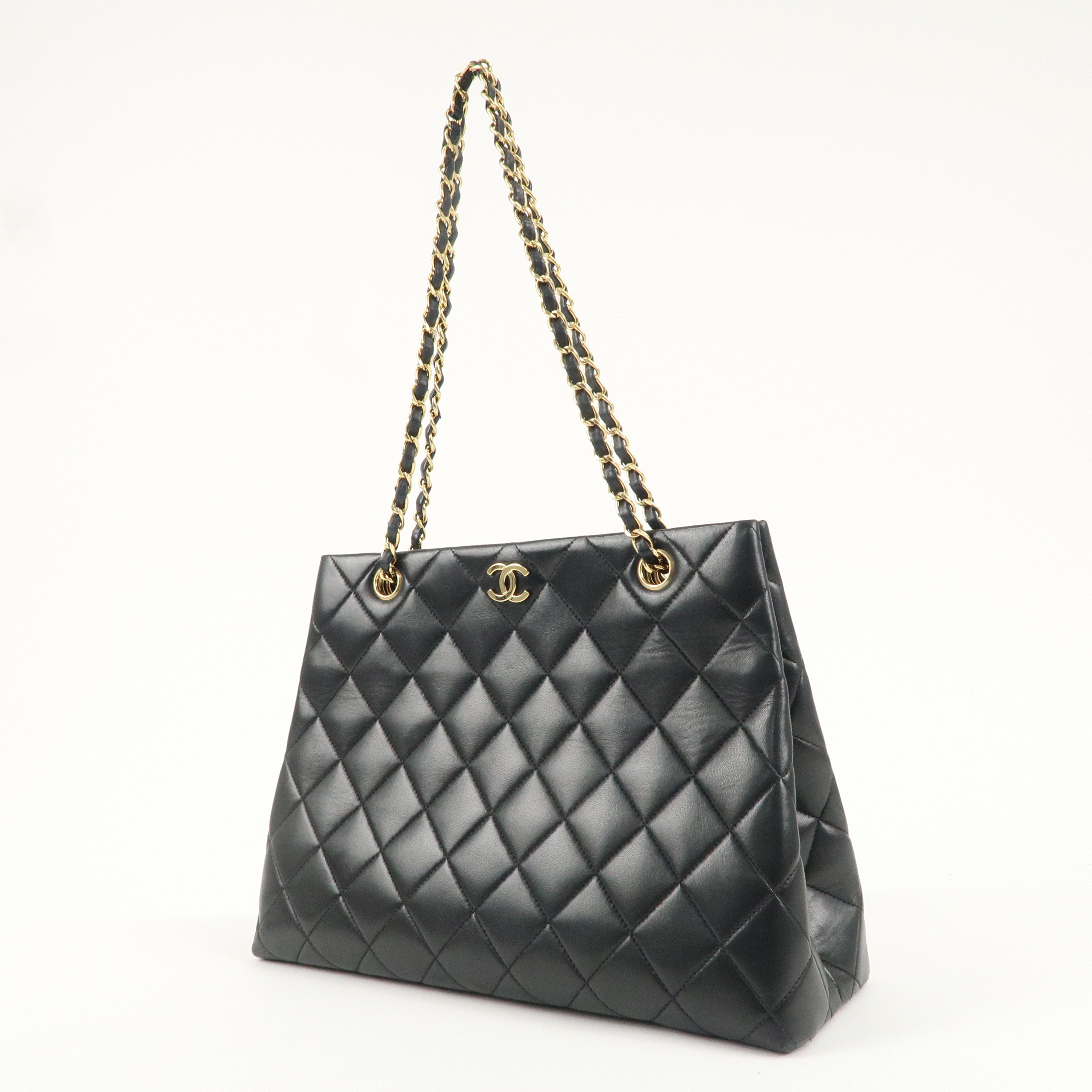 CHANEL Matelasse Lamb Skin Chain Tote Bag Hand Bag Black Gold