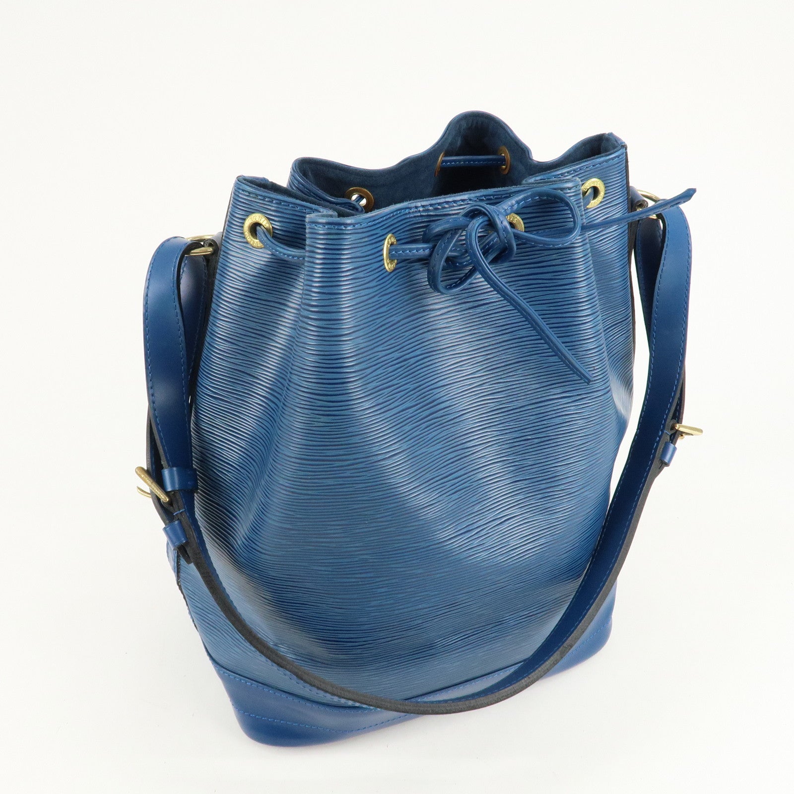 Louis Vuitton Epi Noe Shoulder Bag Toledo Blue M44005