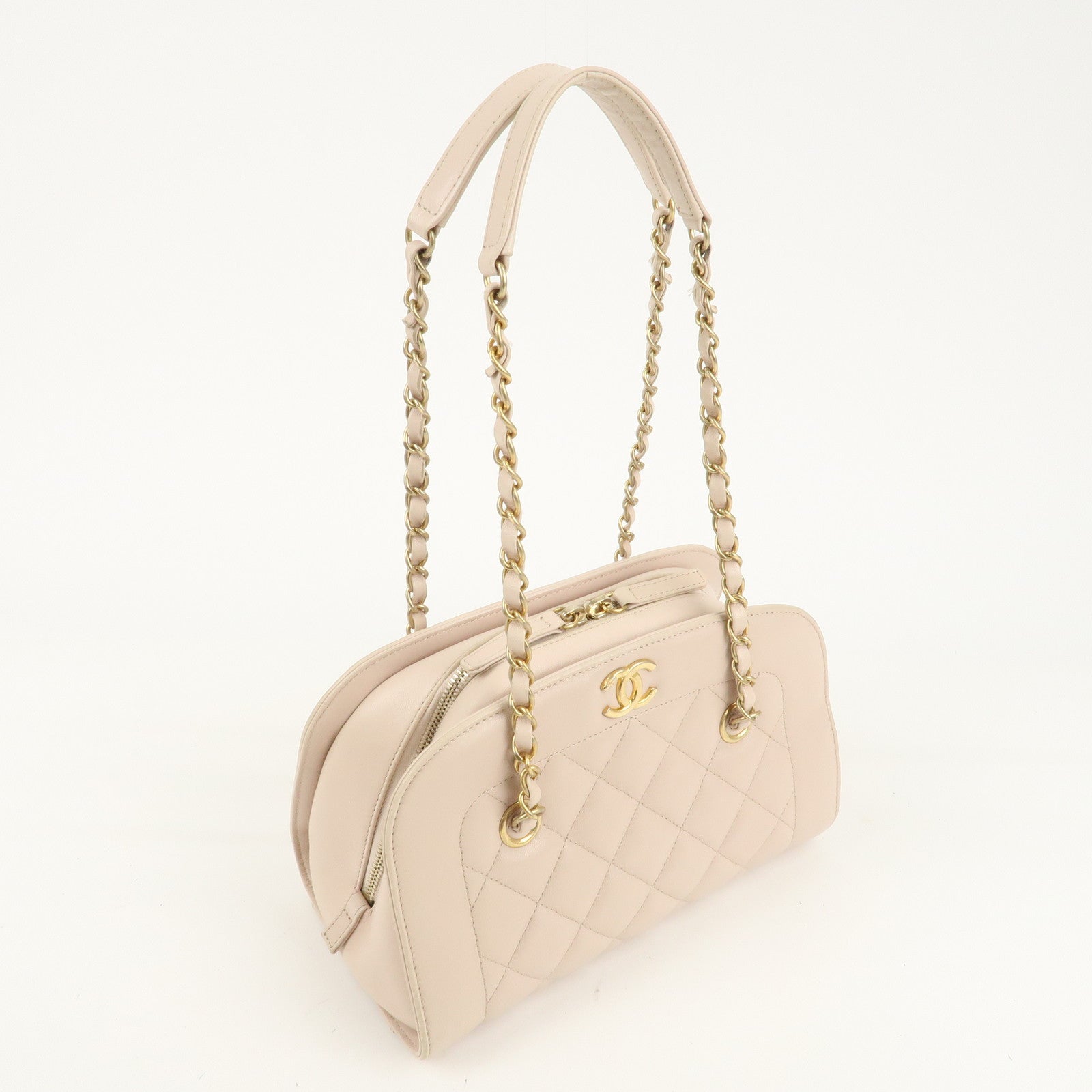 CHANEL Matelasse Lamb Skin Chain Shoulder Bag Pink Beige