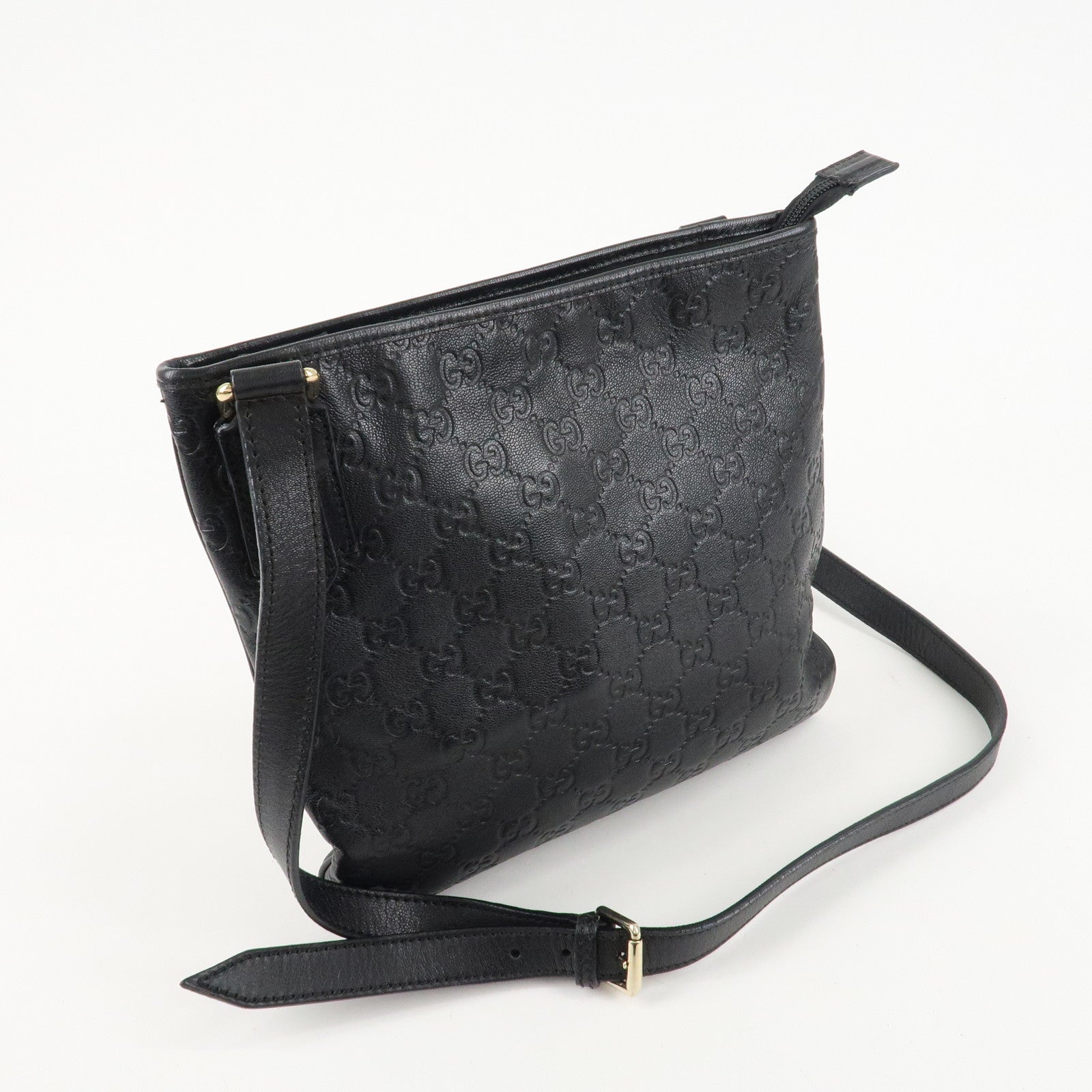 GUCCI Guccissima Guccissima Leather Shoulder Bag Black 239347