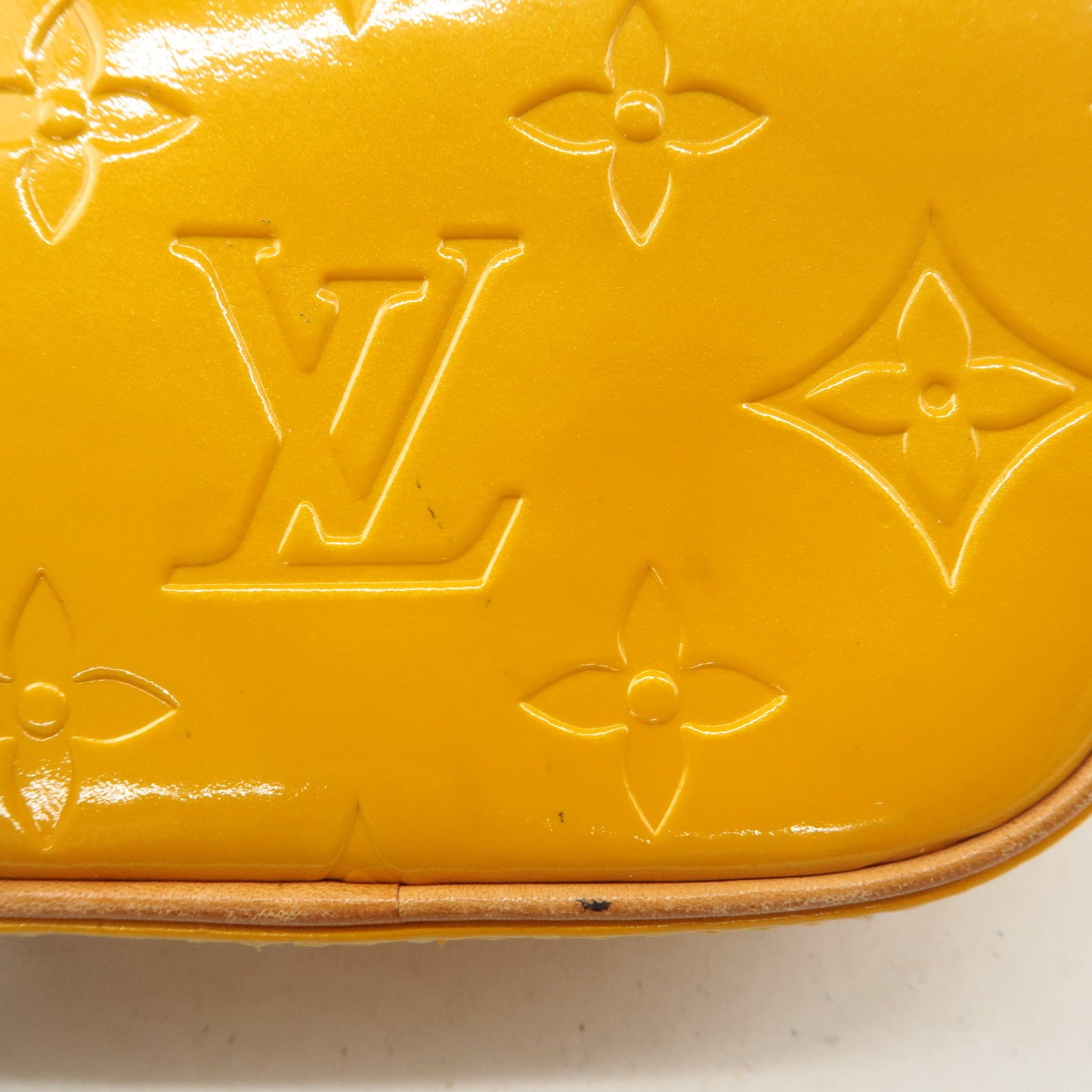 Louis Vuitton Monogram Vernis Christie PM Crossbody Bag M91110