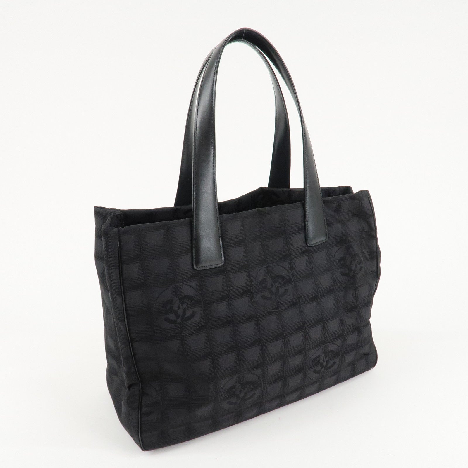 CHANEL Travel Line Nylon Jacquard Leather Tote Bag Black A15991