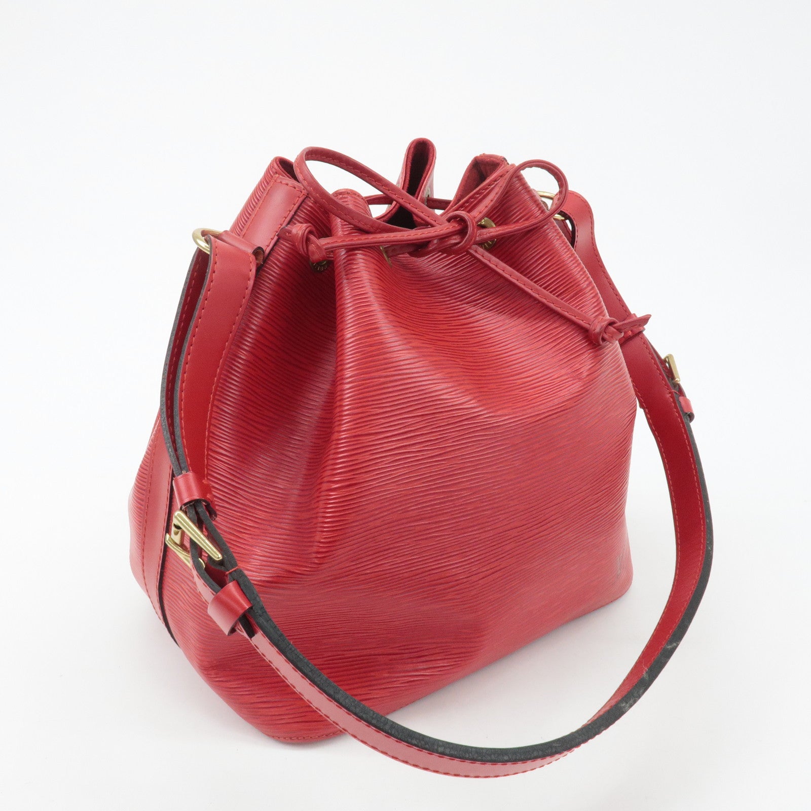 Louis Vuitton Epi Petit Noe Shoulder Bag Castilian Red M44107