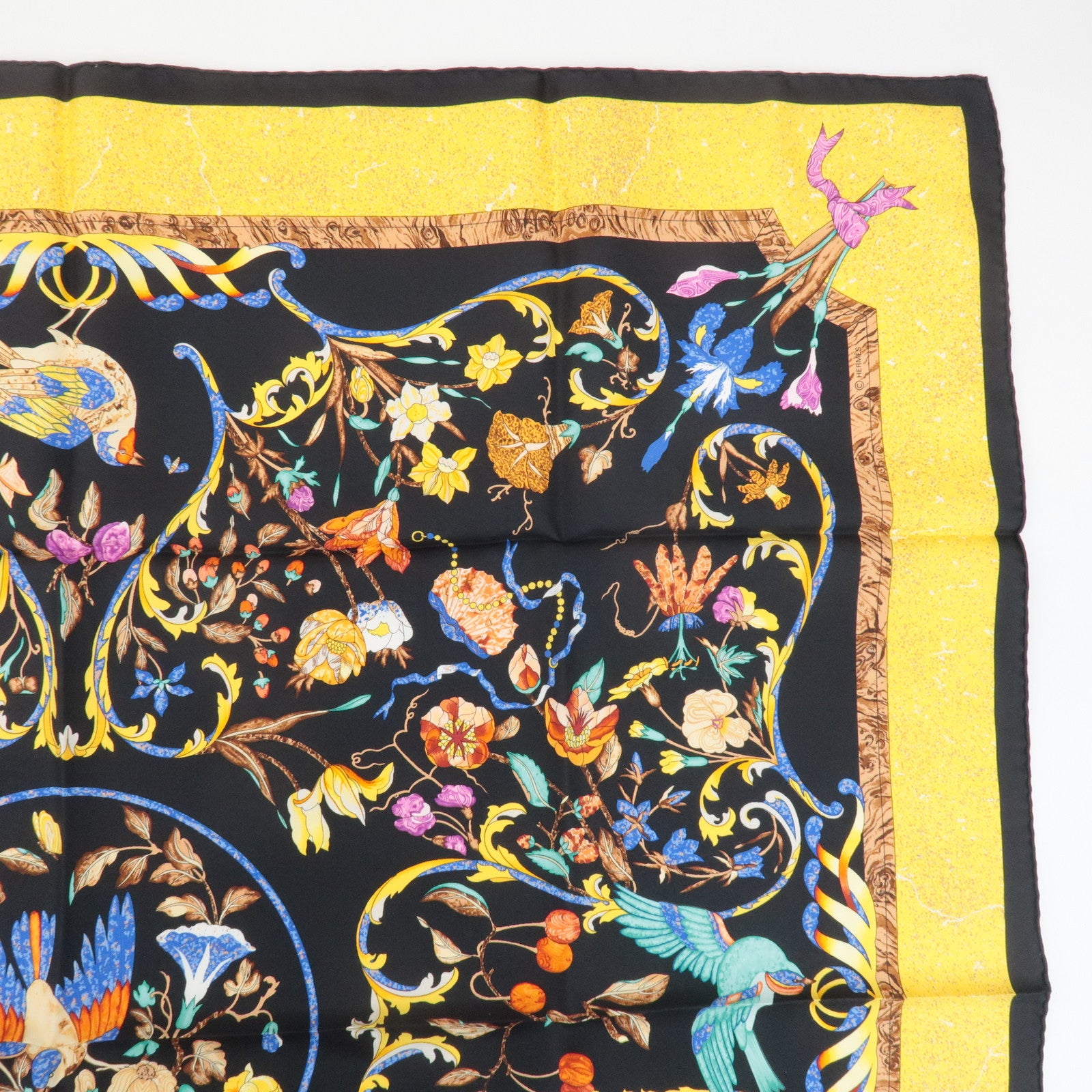 HERMES Carre 90 Silk 100% Scarf PIERRES D ORIENT ET D OCCIDENT Used