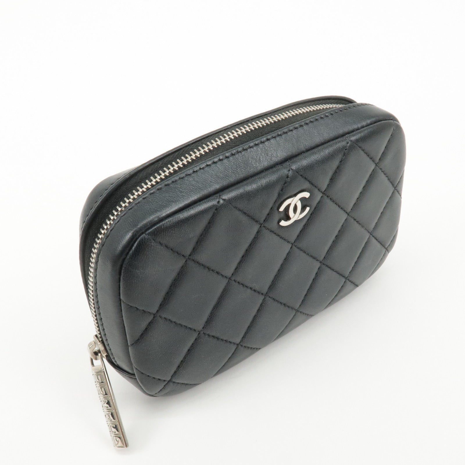 CHANEL Matelasse Lamb Skin Cosmetic Pouch Clutch Black A80909