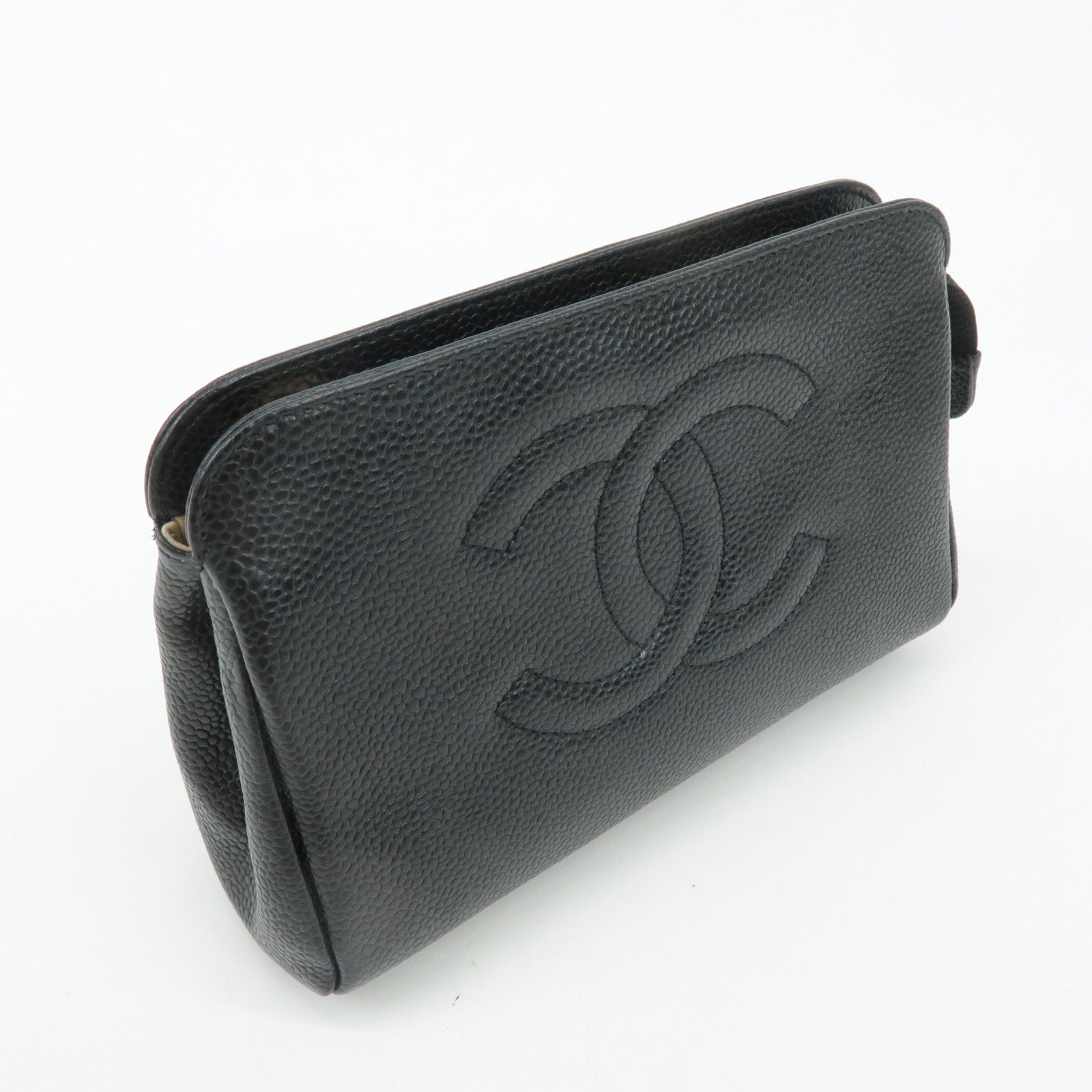 CHANEL Caviar Skin Cosmetic Pouch Black