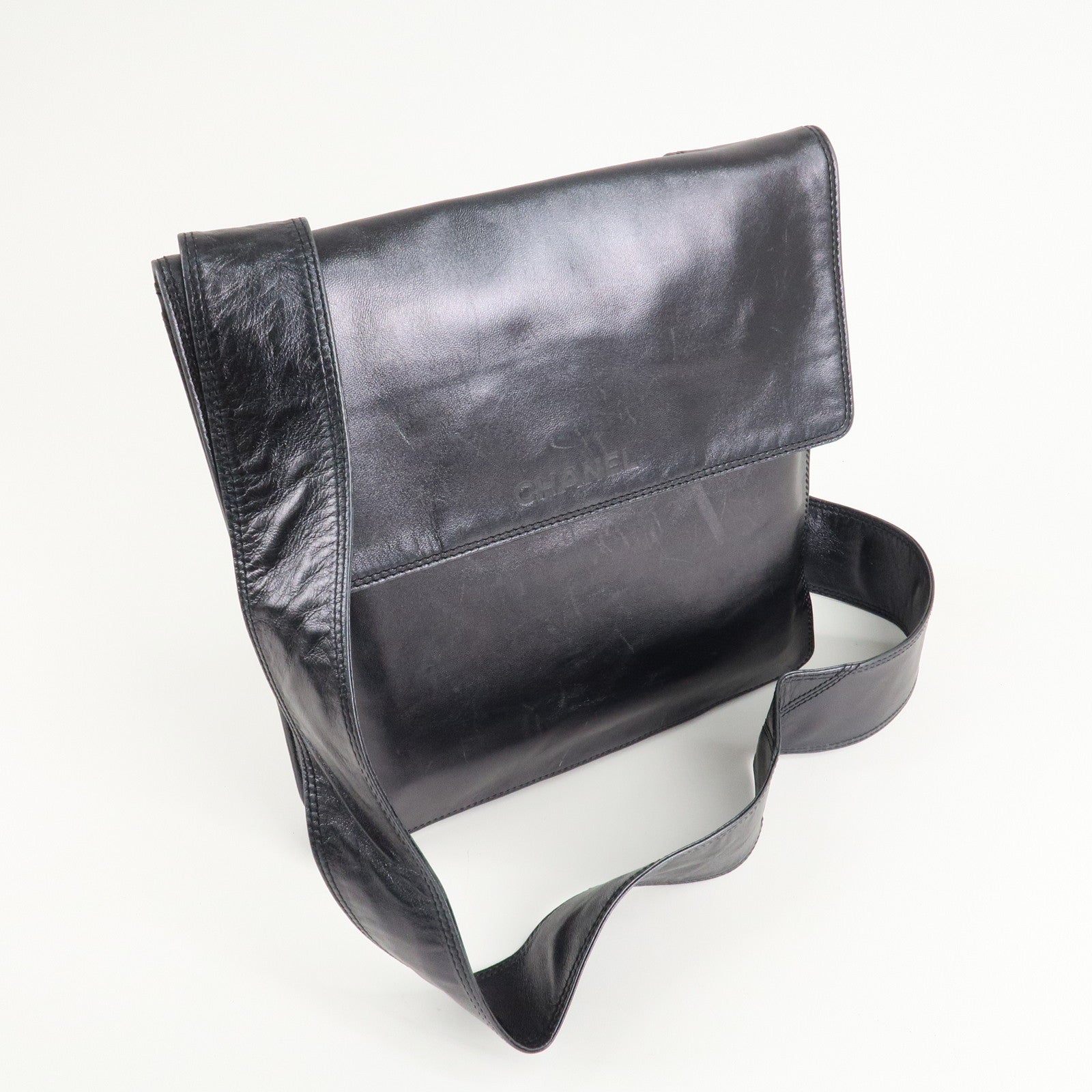 CHANEL Leather Logo Shoulder Bag Hand Bag Black Used