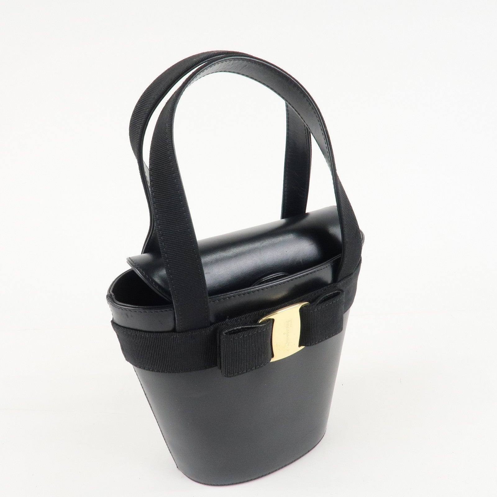 Ferragamo Vara Ribbon Leather Small Hand Bag Black Gold HDW Used