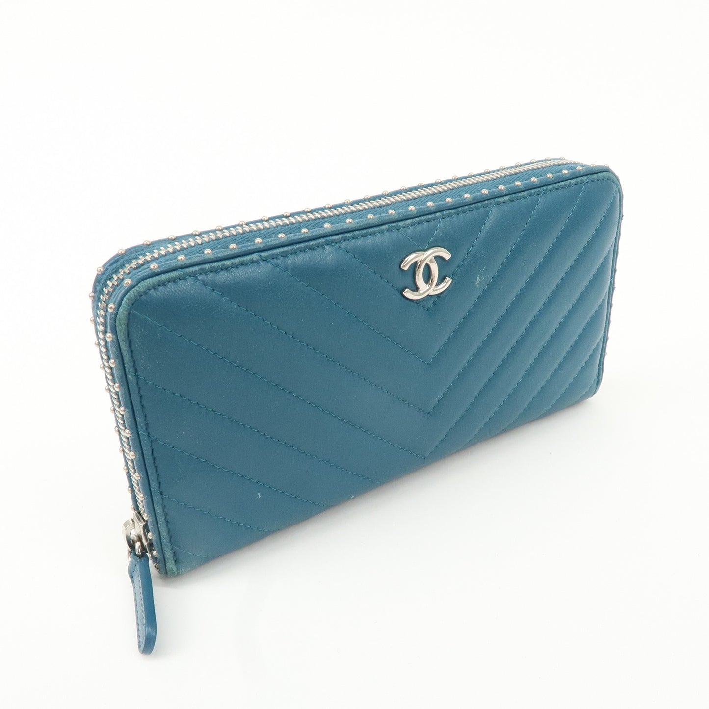 CHANEL V Stich Lamb Skin Coco Mark Studs Long Wallet Blue A50097