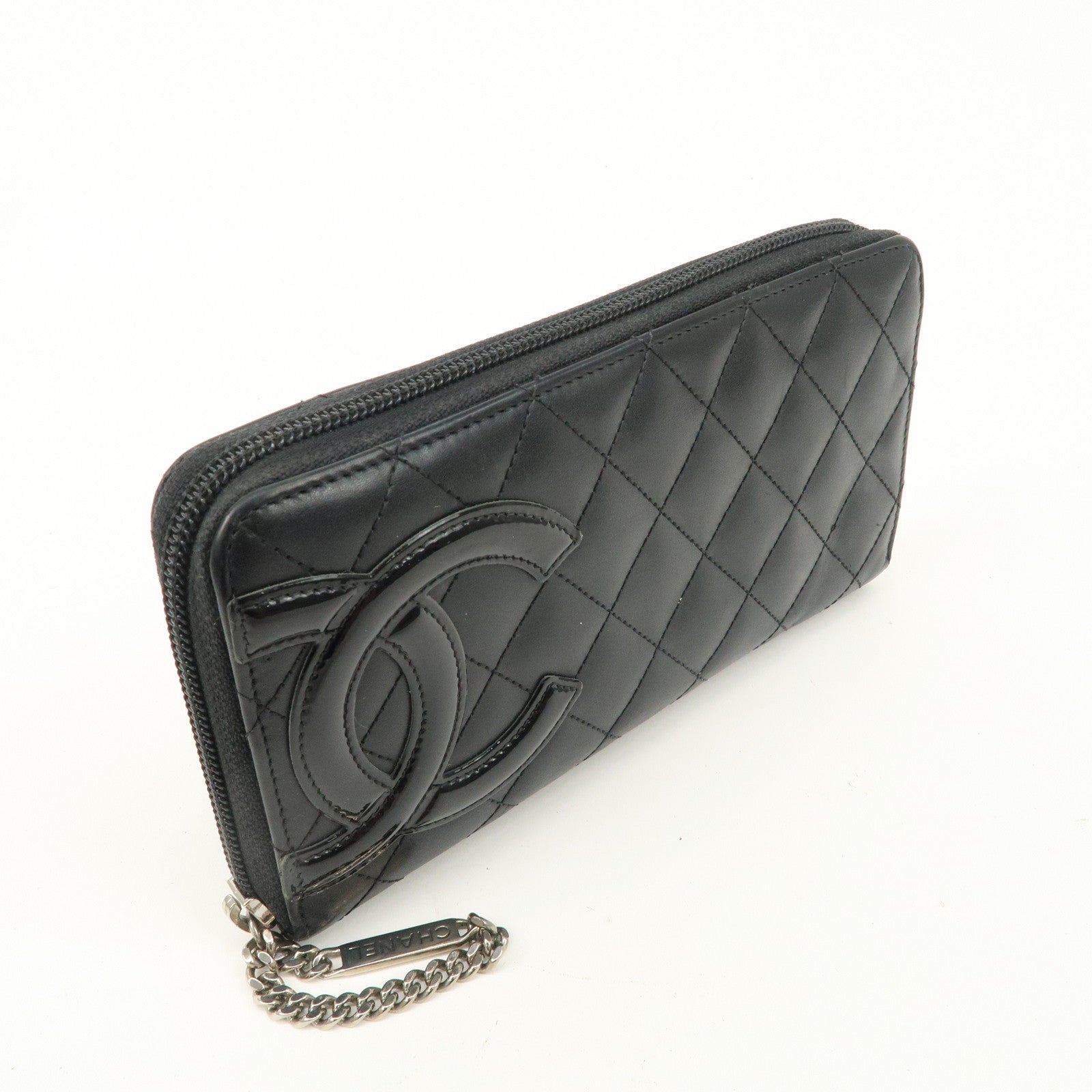 CHANEL Cambon Line Patent Leather Round Zipper Long Wallet A50078