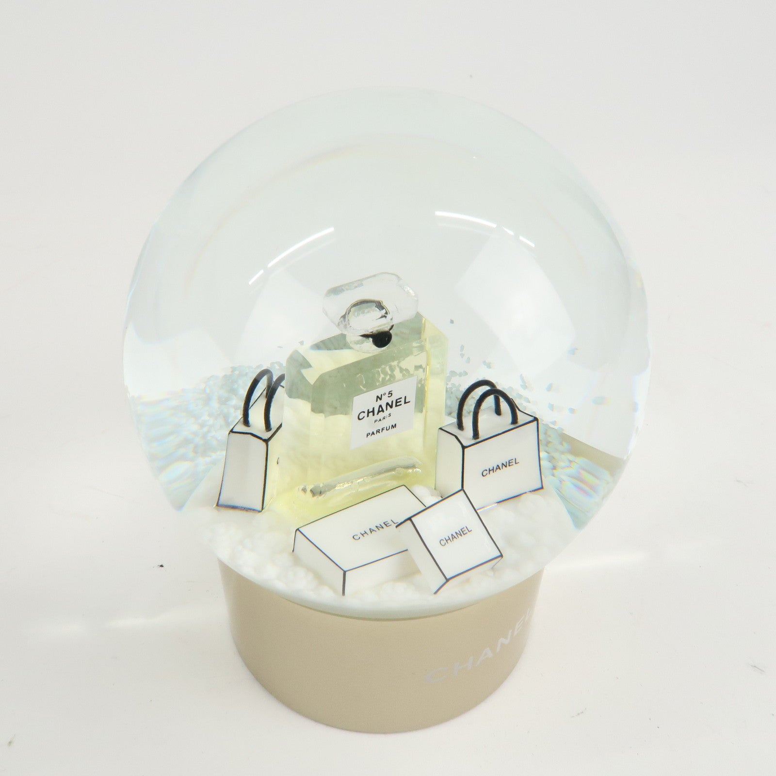CHANEL No.5 Glass Snow Globe Snow Dome 2015 Novelty White Gold Used