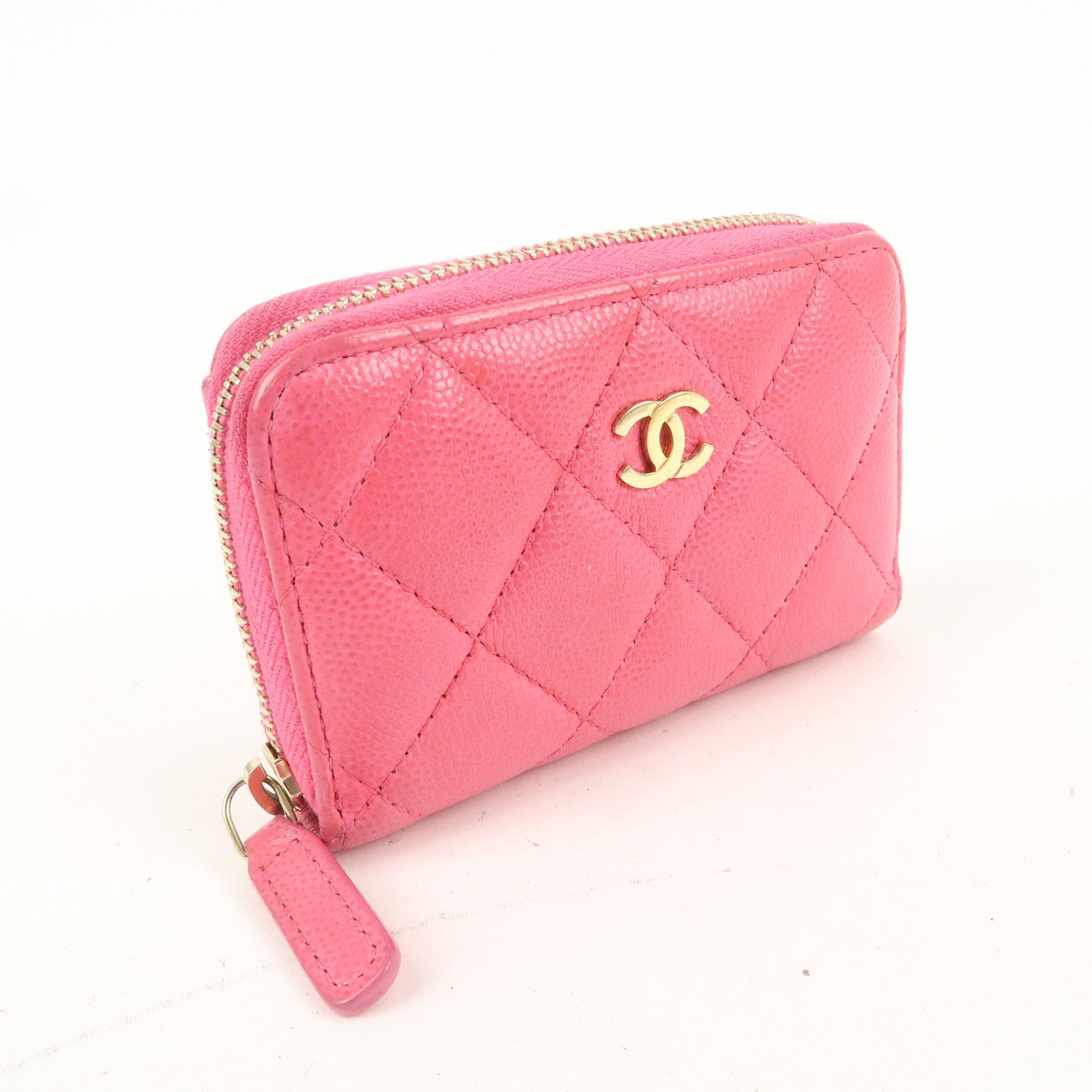 CHANEL Matelasse Caviar Skin Round Zippy Coin Case Pink A84511