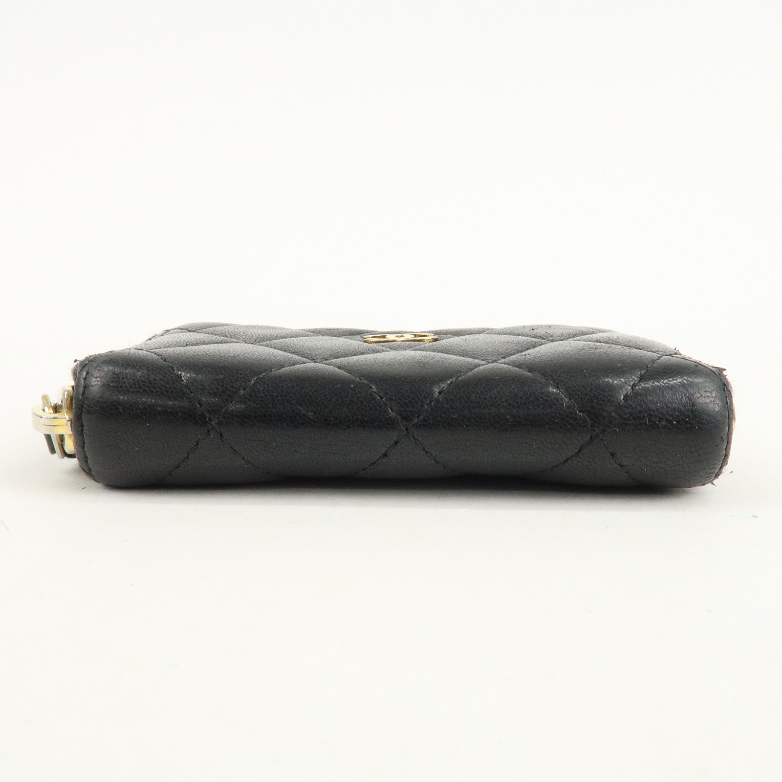 CHANEL Matelasse Lamb Skin Zip Around Coin Case Black A69271 Used