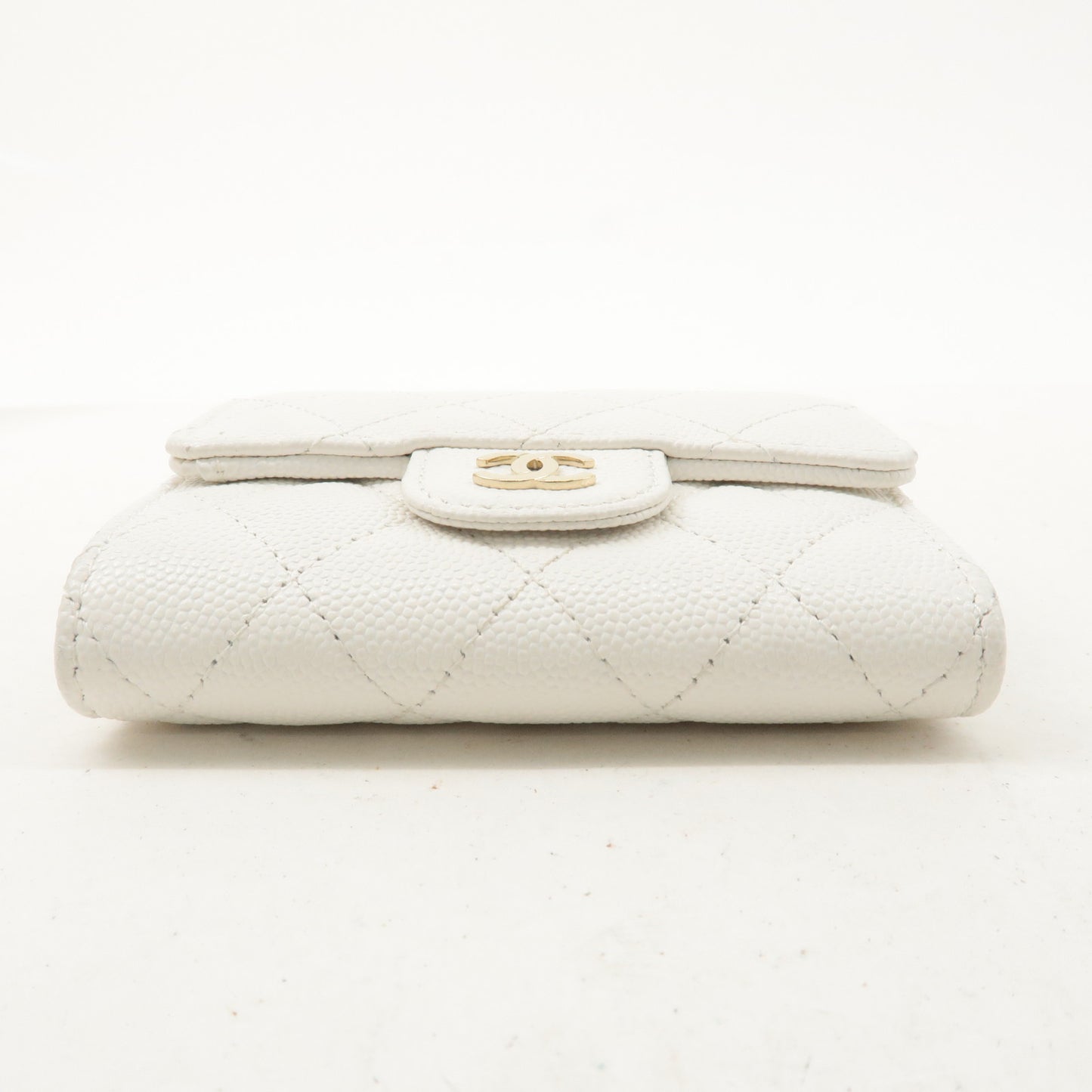 CHANEL Matelasse Caviar Skin Compact Wallet White A84029