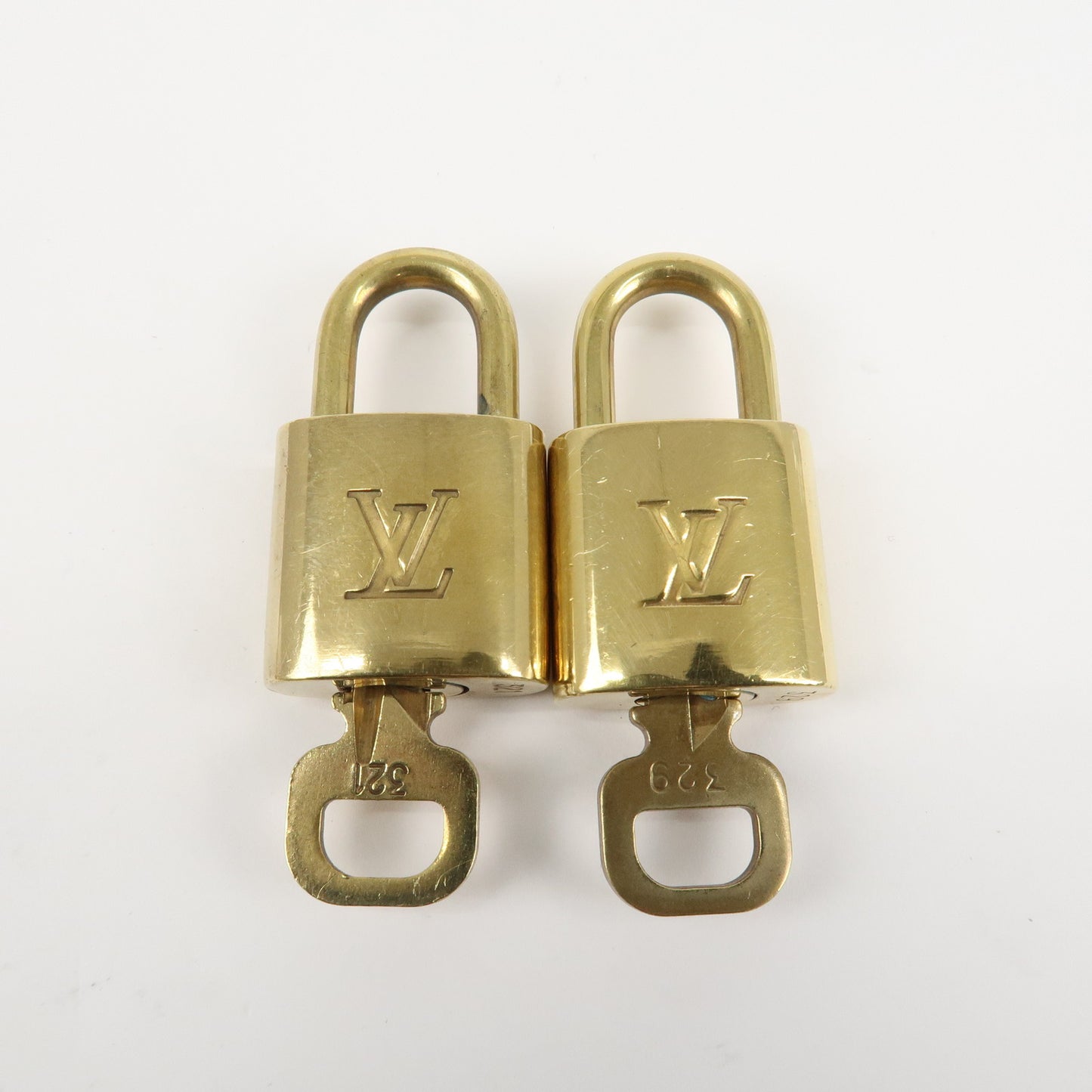 Louis Vuitton Set of 10 Lock & Key Cadena Key Lock Metal Gold