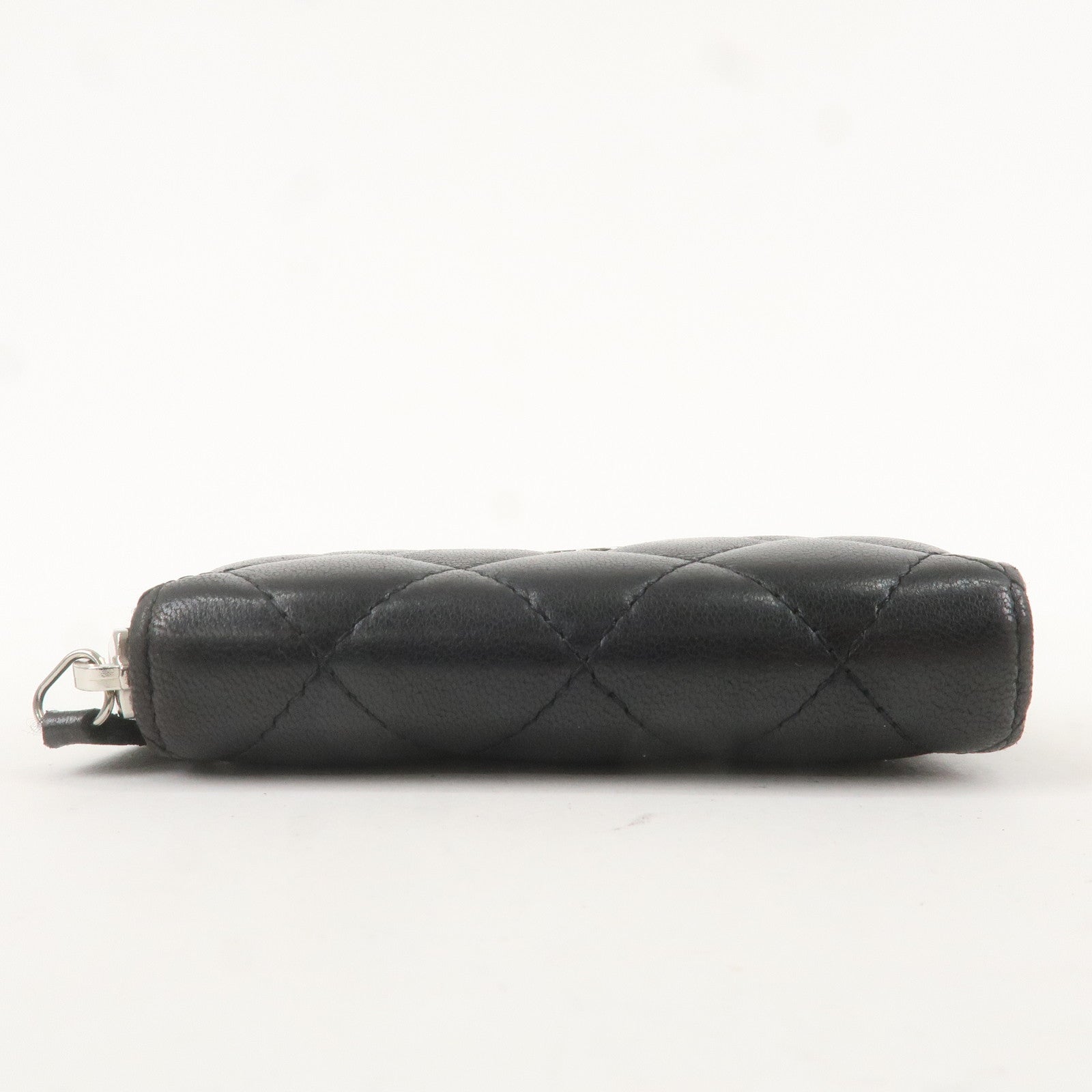 CHANEL Matelasse Lamb Skin Round Zipper Coin Case Black A69271