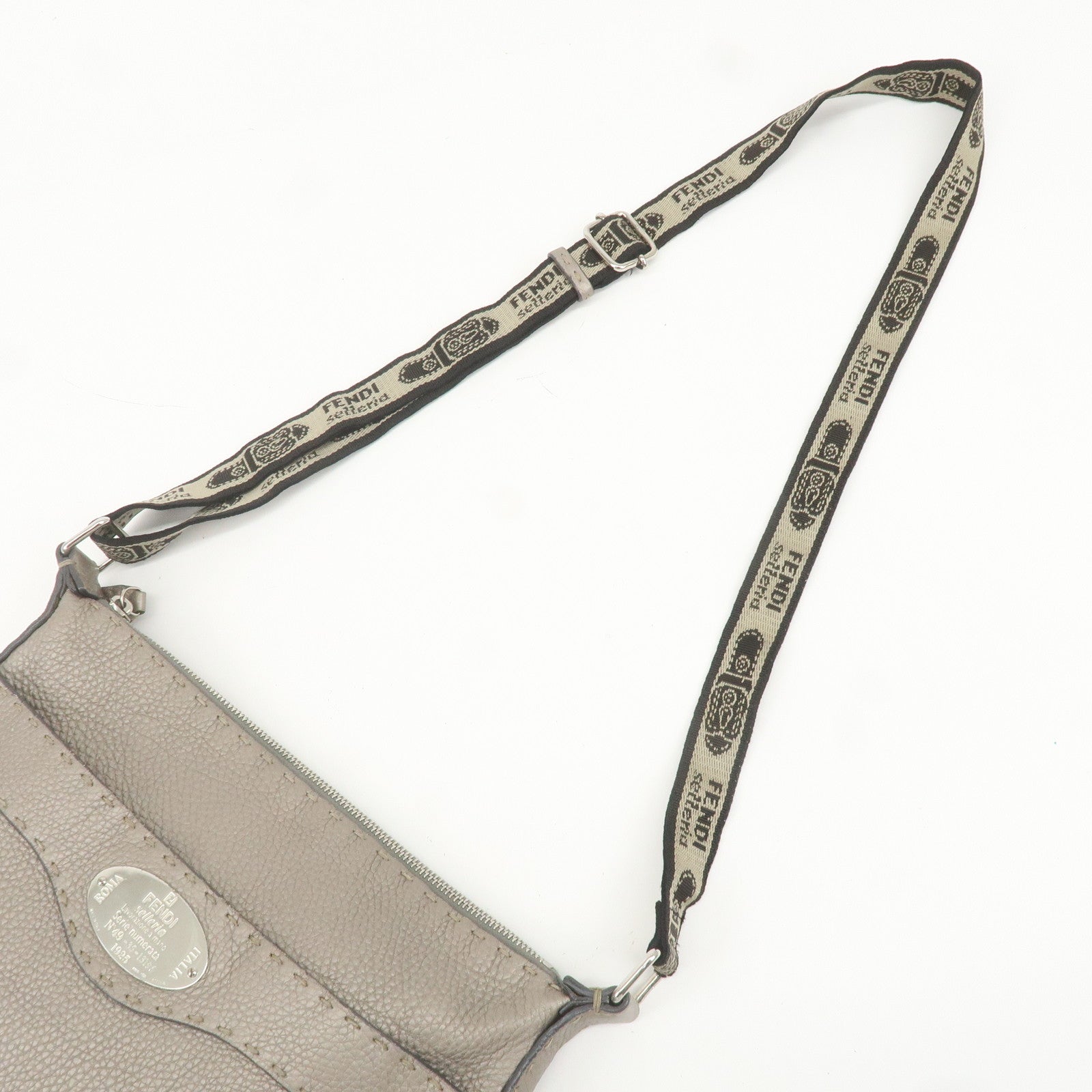 FENDI Selleria Leather Shoulder Bag Crossbody Bag Gray 8BT109