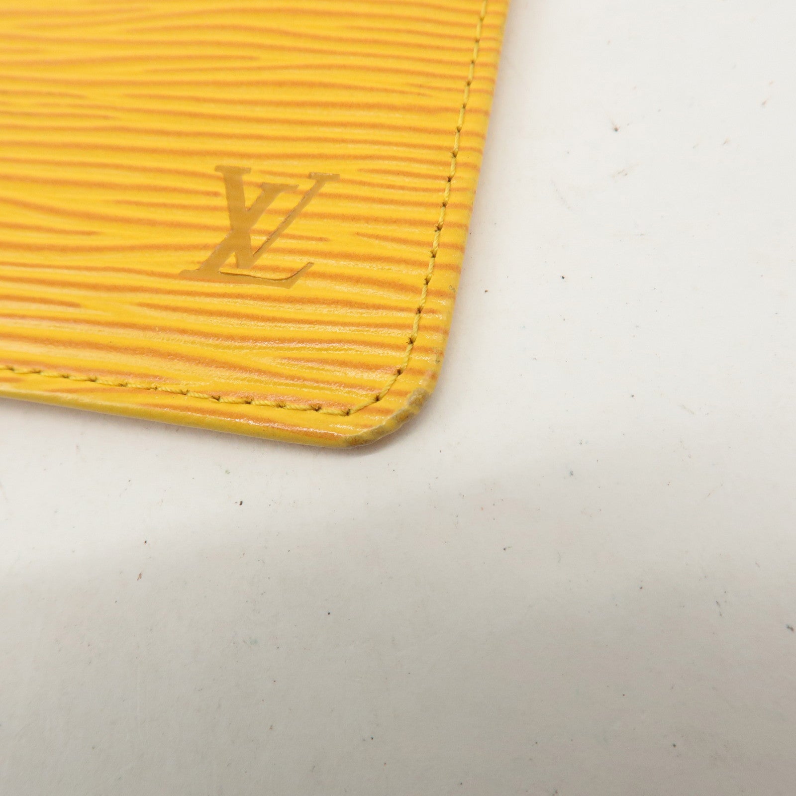 Louis Vuitton Epi Pochette Cles Coin Case Tassili Yellow M63809