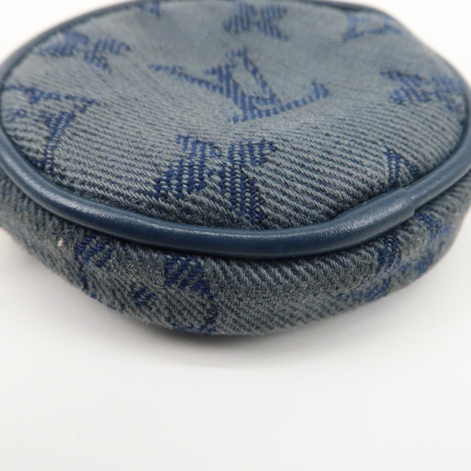 Louis Vuitton Monogram Denim Round Pouch Coin Case Blue M68290