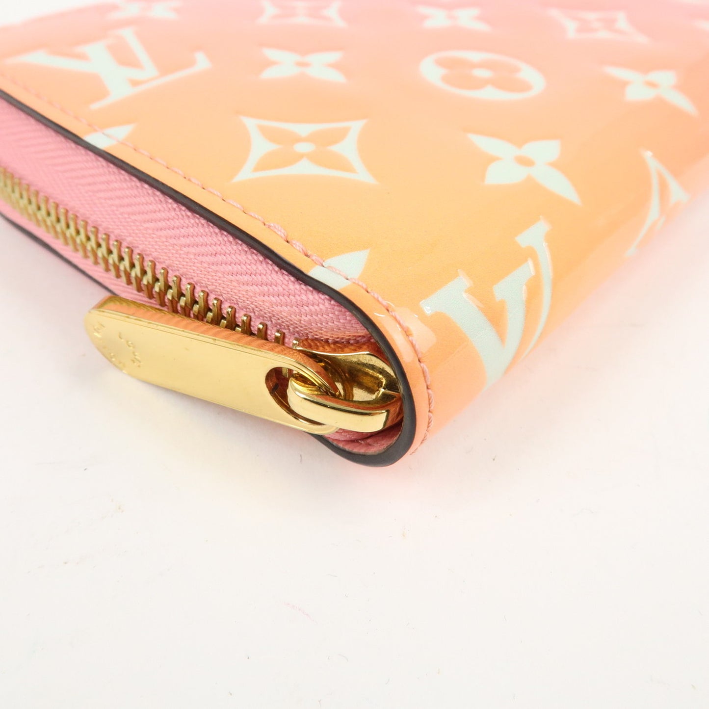 Louis Vuitton Monogram Vernis Zippy Wallet Sunrise Gradient