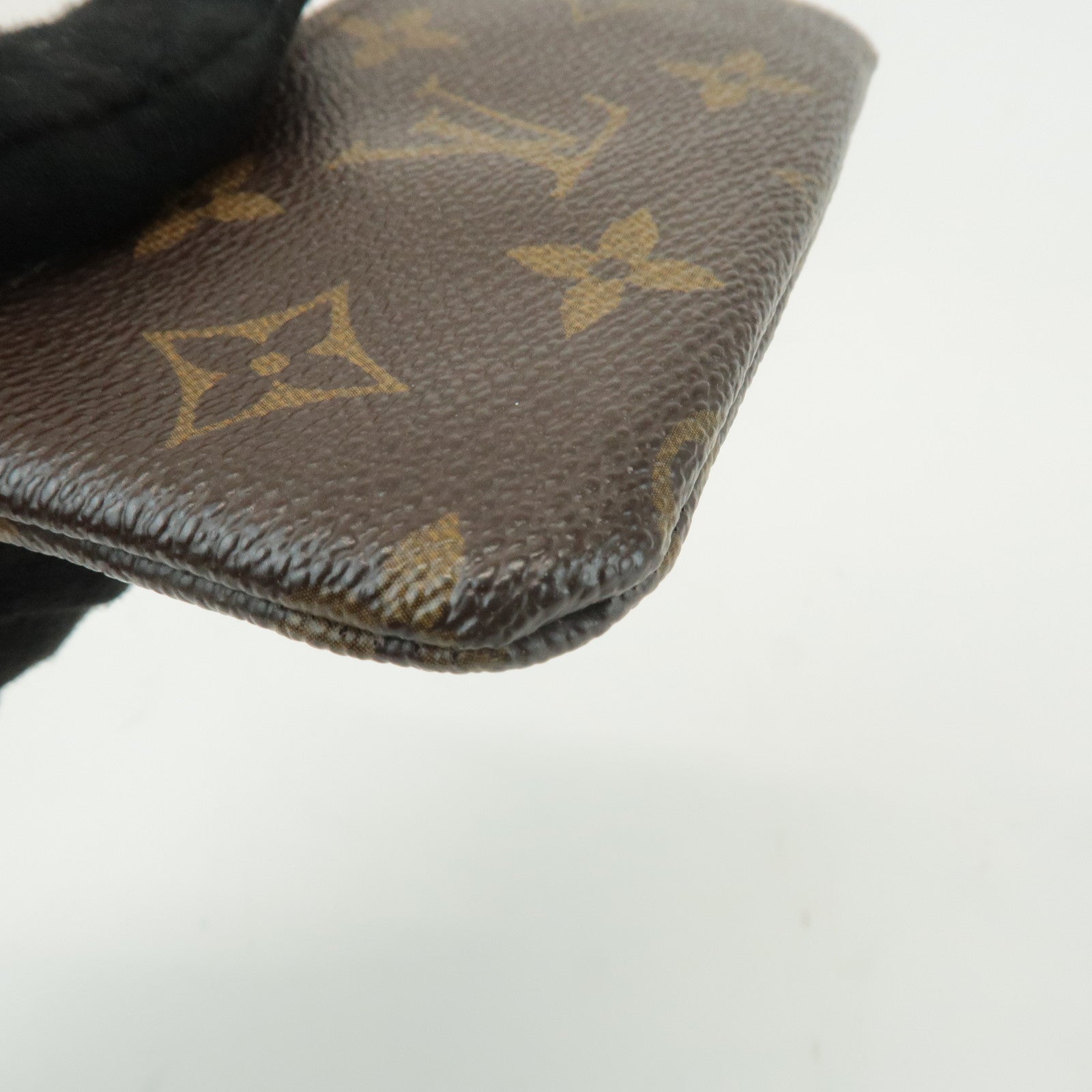 Louis Vuitton Monogram Pochette Cles Coin Case Key Case  M62650