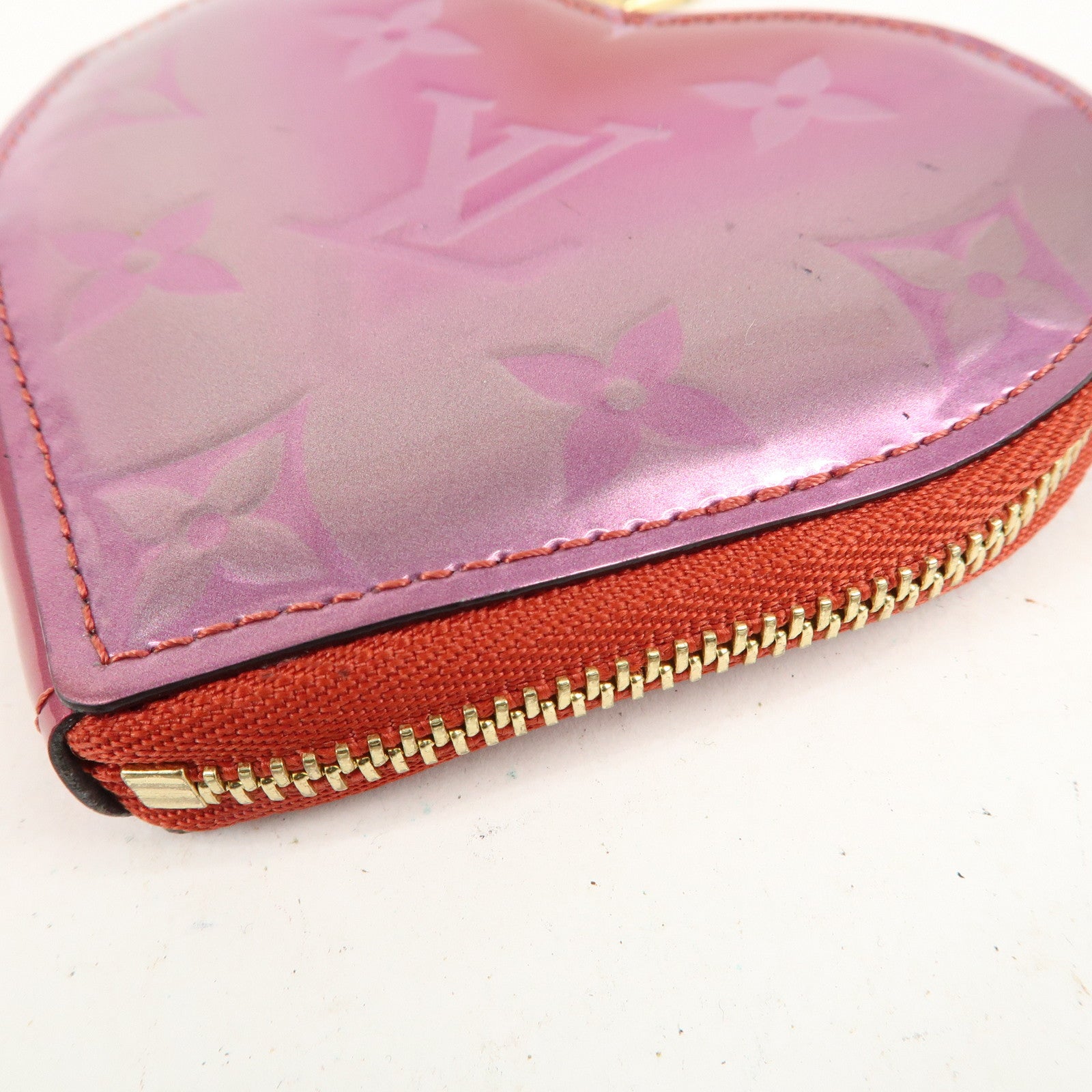 Louis Vuitton Monogram Vernis Porte Coeur Coin Case PInk M69028